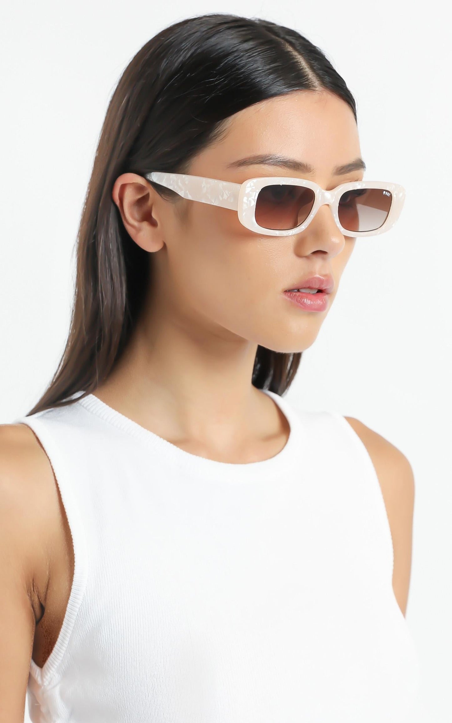 Roc - Creeper Sunglasses in Pearl White