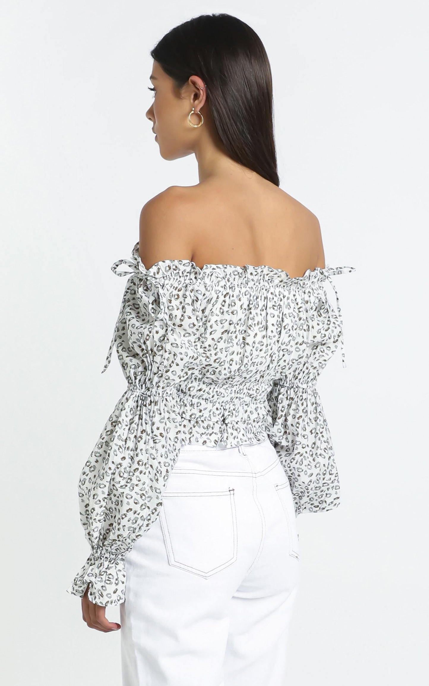 Perry Top in White Leopard Print