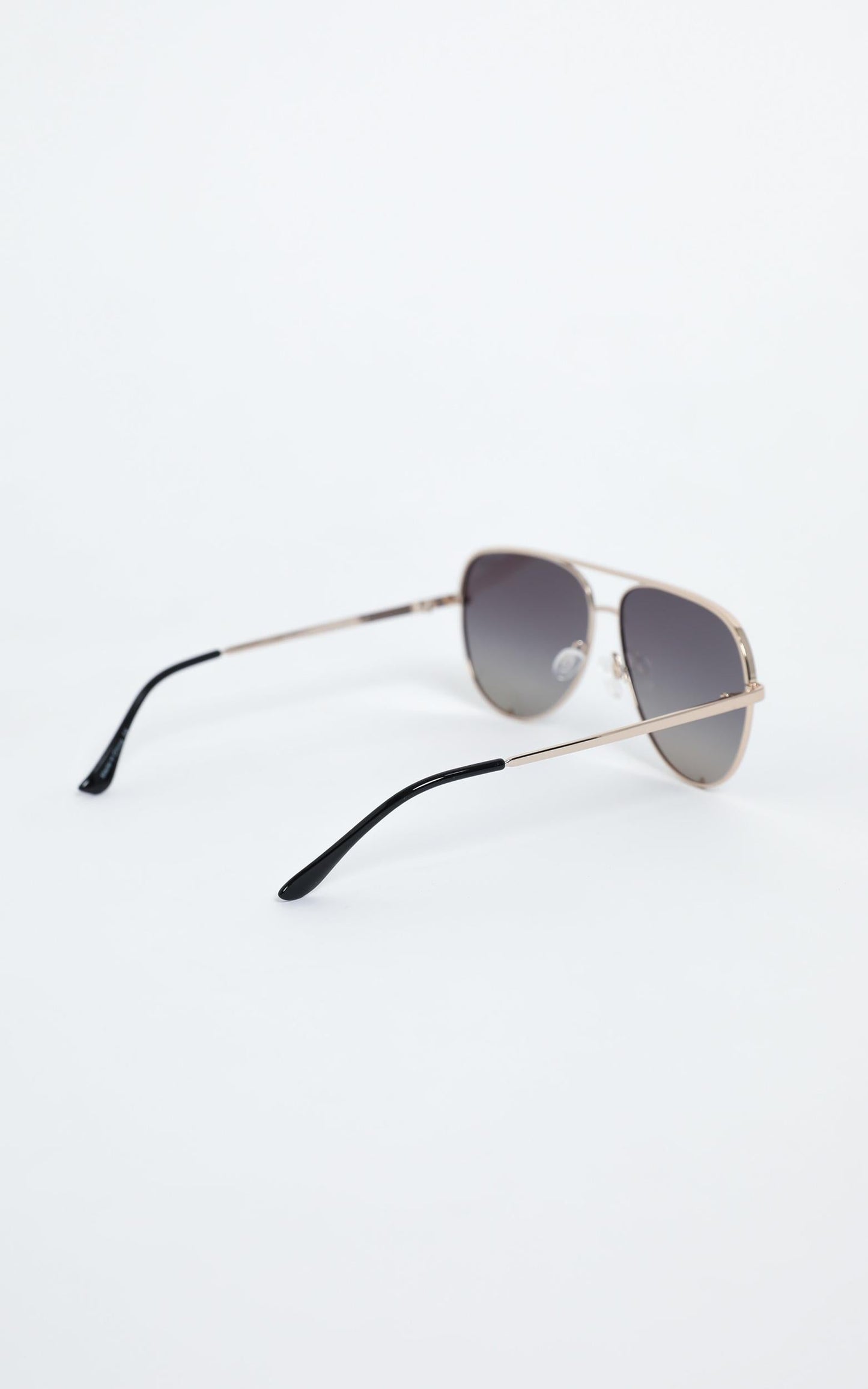 Quay - High Quay Sunglasses in Black Gold / Smoke