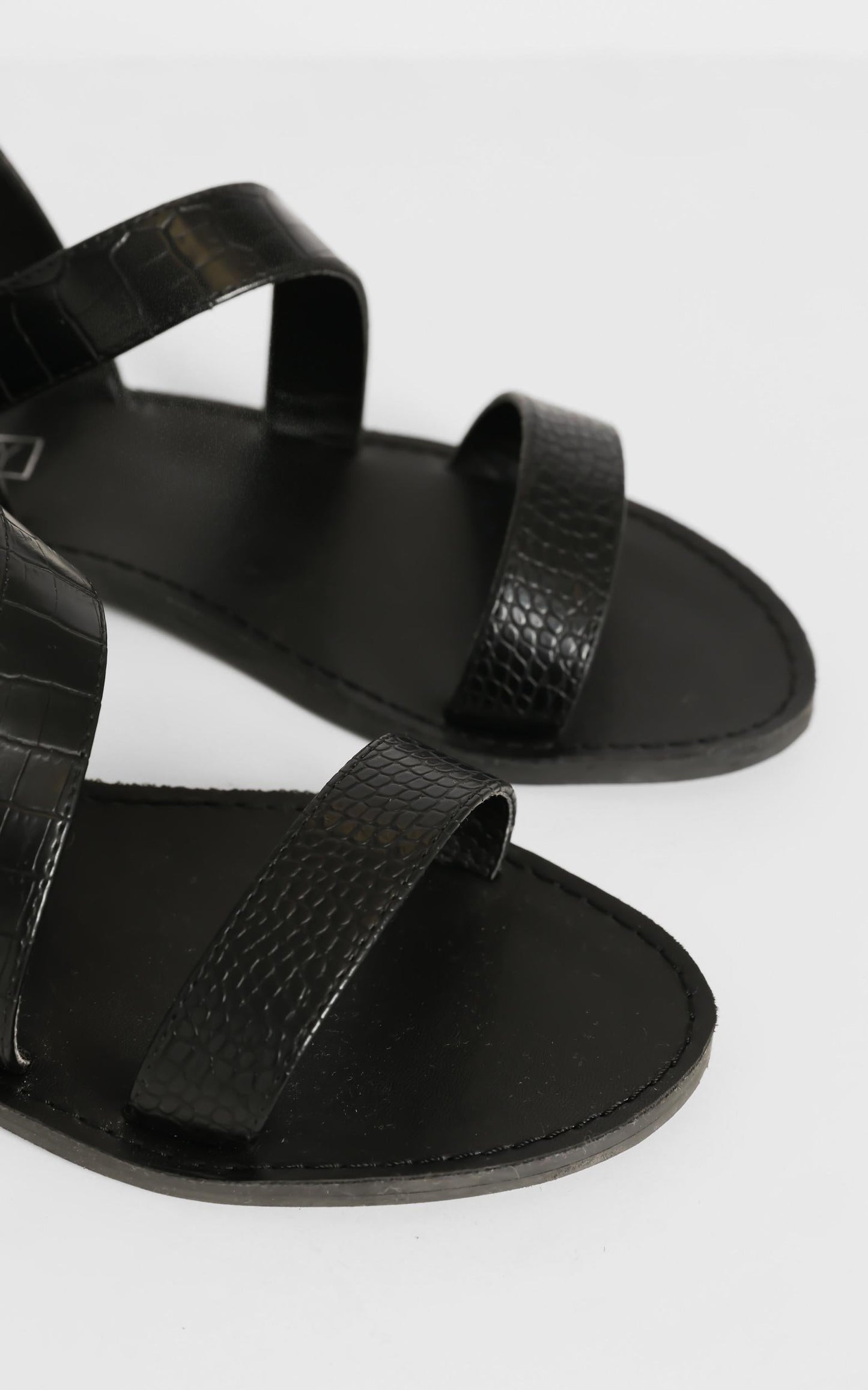 Therapy - Rimes Sandals in Black