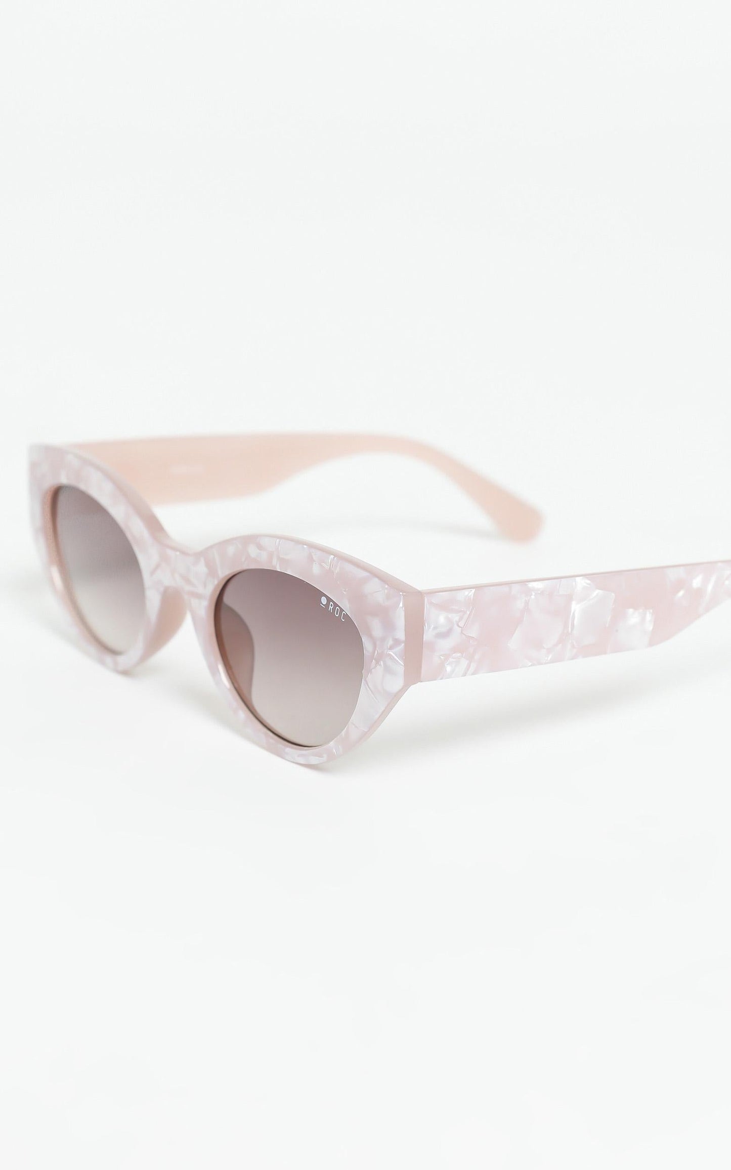 Roc - Hibiscus Sunglasses in Pearl Pink