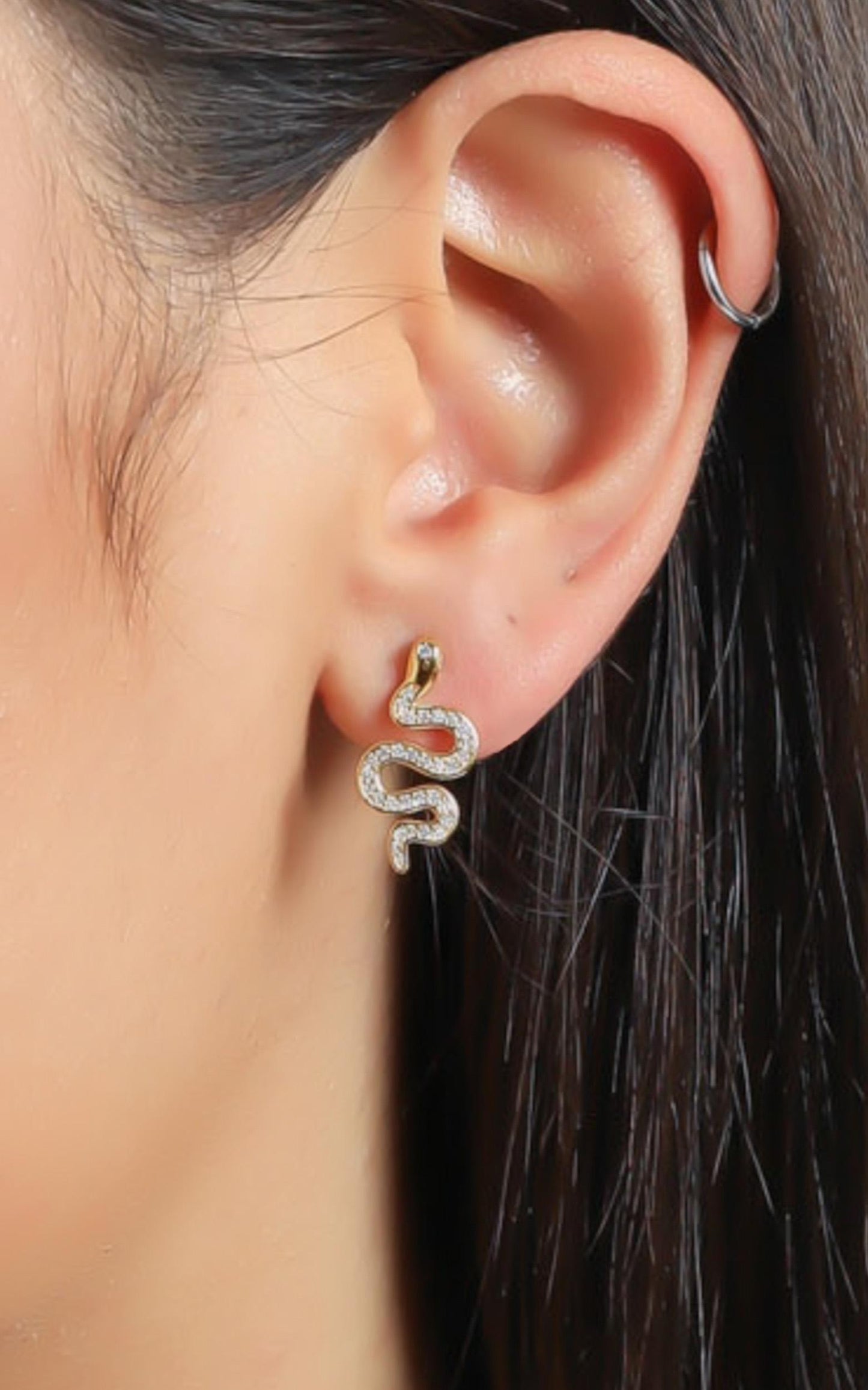 Reliquia - Reputation Earrings in Gold