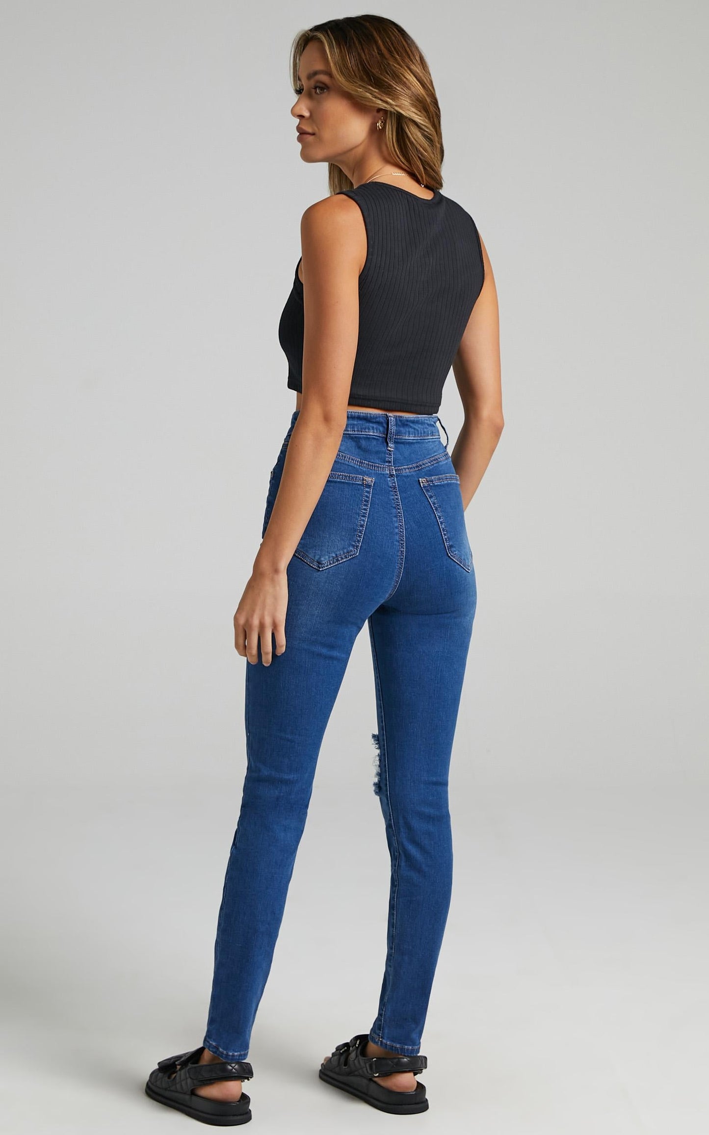 Charlton Jean in Dark Blue Wash