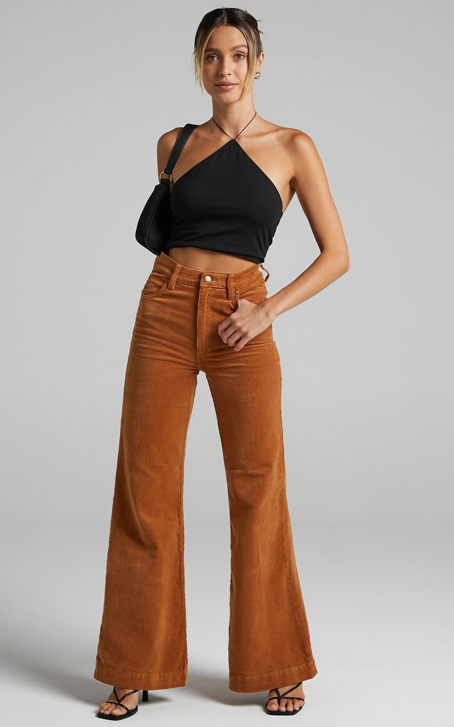 Rolla's - Eastcoast Flare in Tan Cord