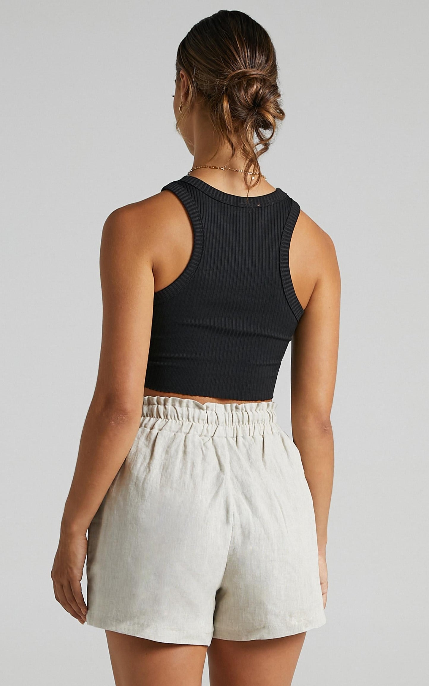 River Wild Shorts in Beige Linen Look