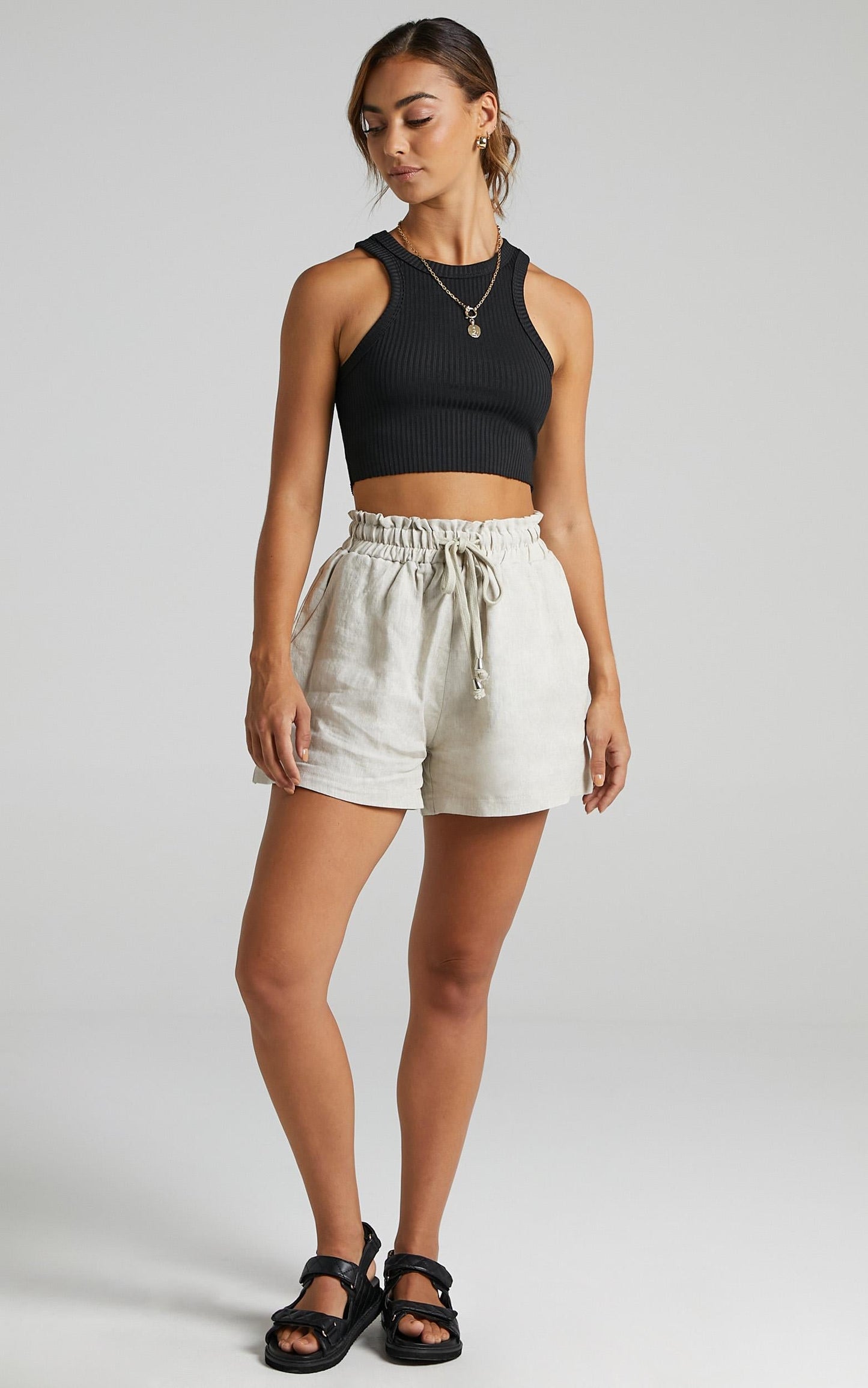 River Wild Shorts in Beige Linen Look