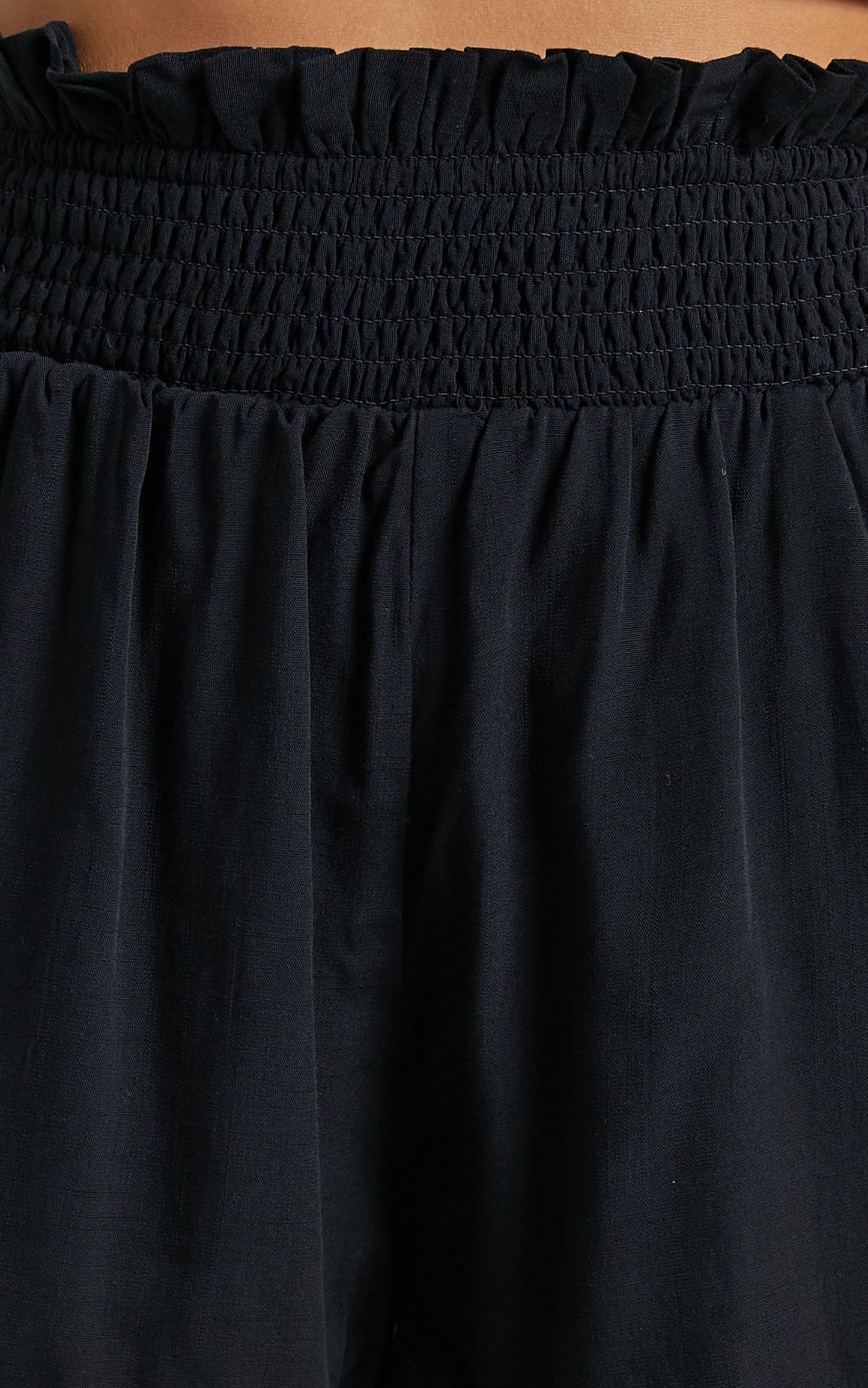 Hampshire Short in Black