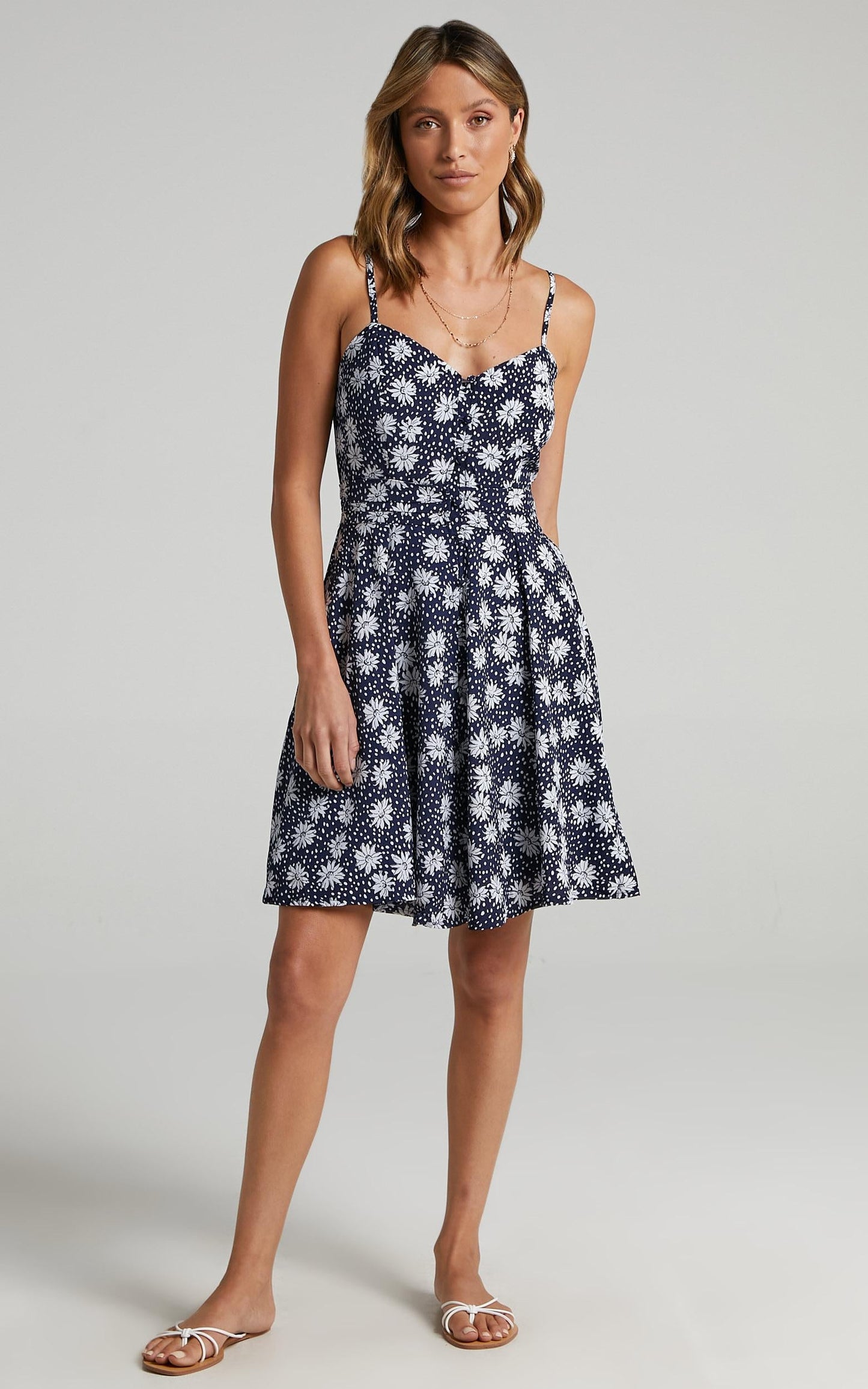 Island In The Sun Dress in Navy Floral