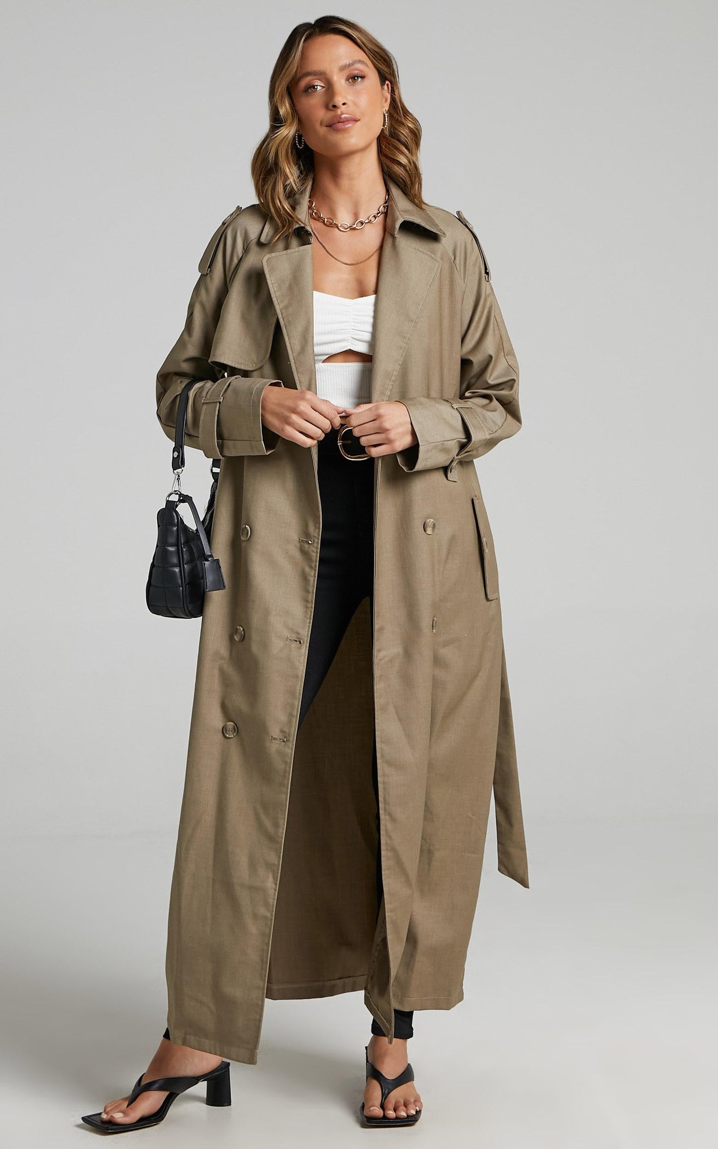 Lioness - Treacherous Long Coat in Beige