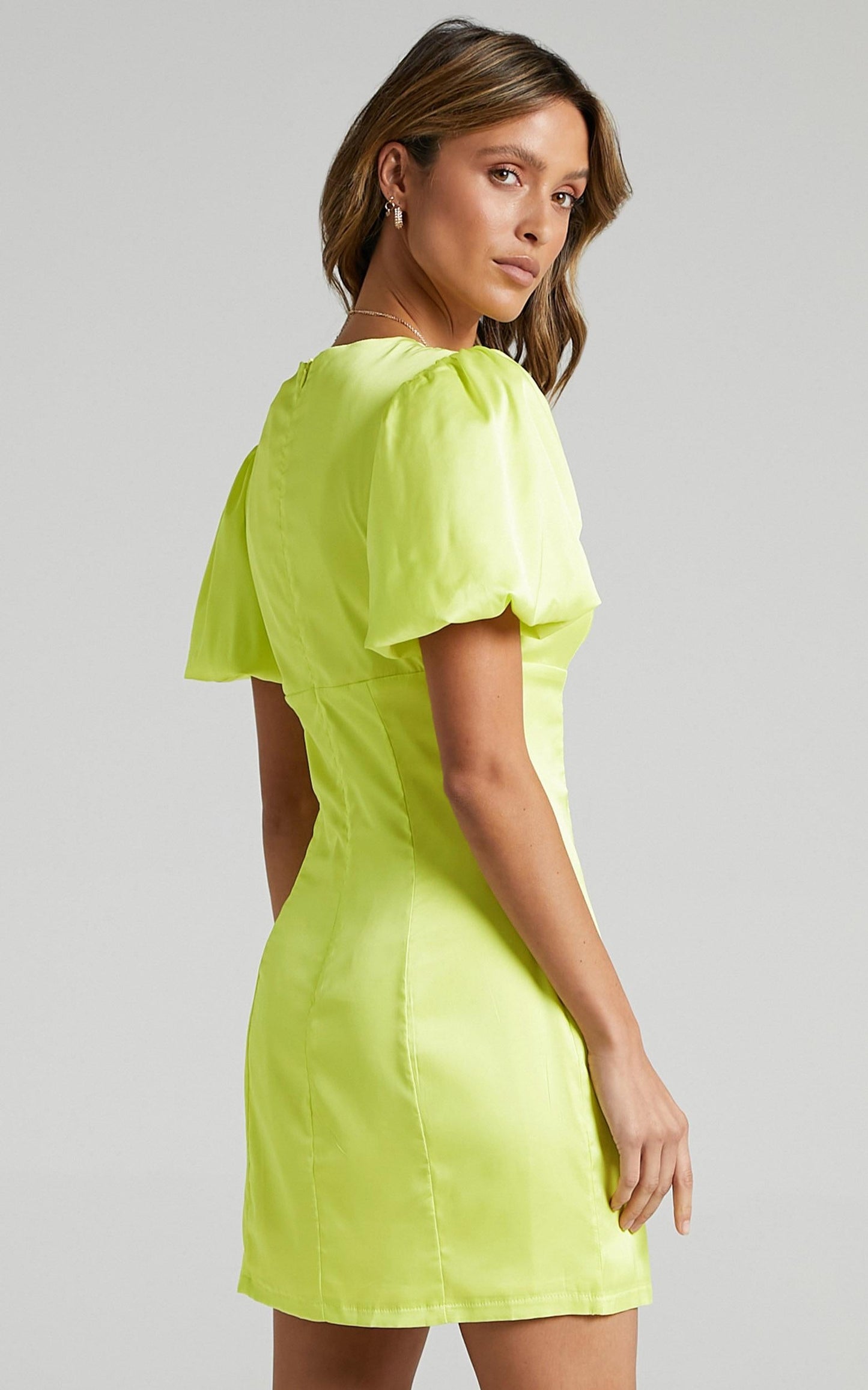 Palmeira Dress in Lime Green