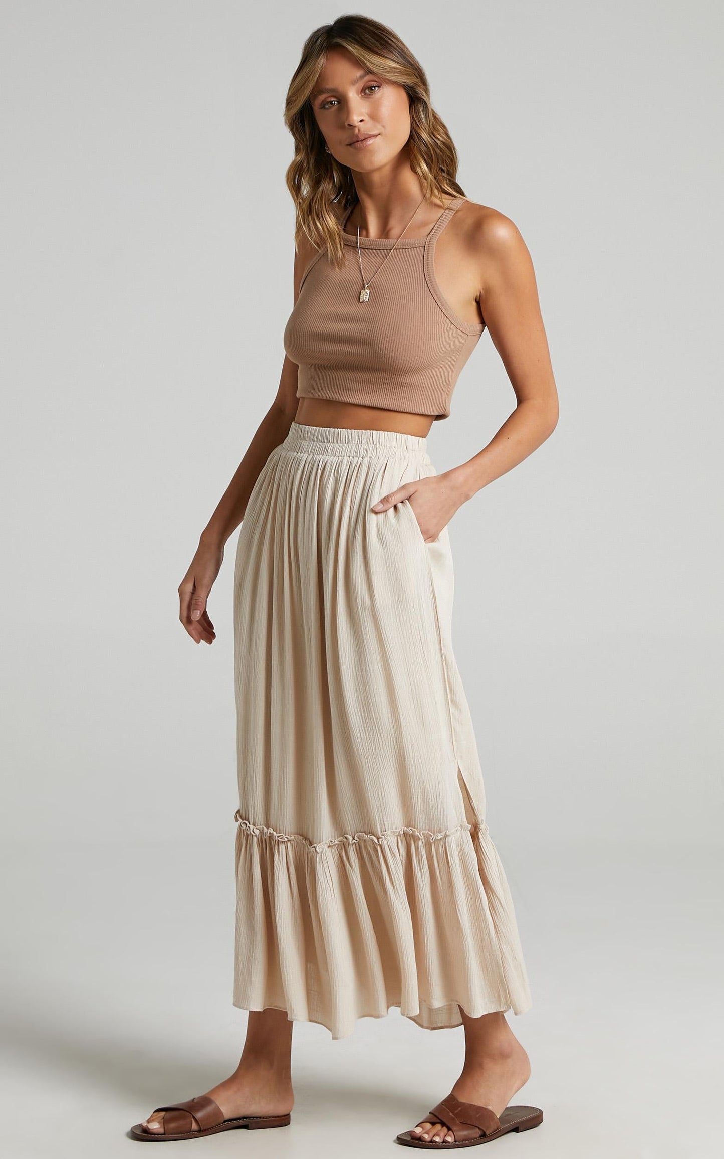 What A Vision Skirt in Mocha