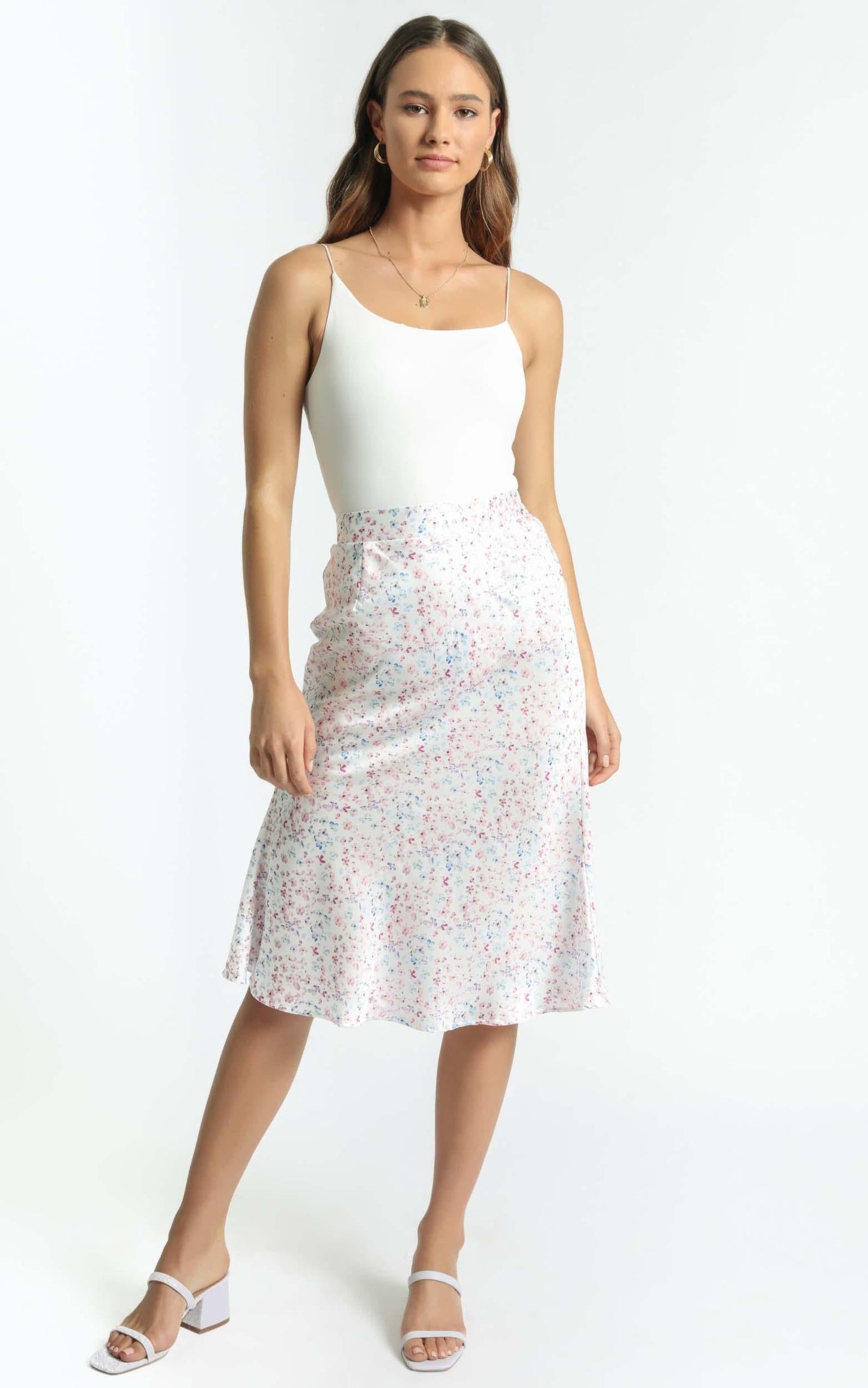 Riya Skirt in White Floral