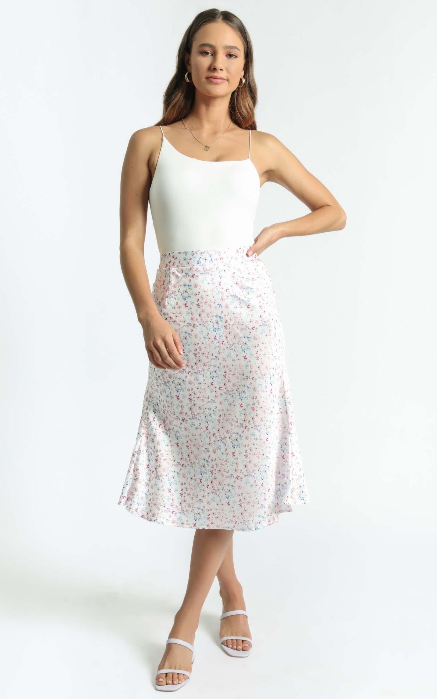 Riya Skirt in White Floral