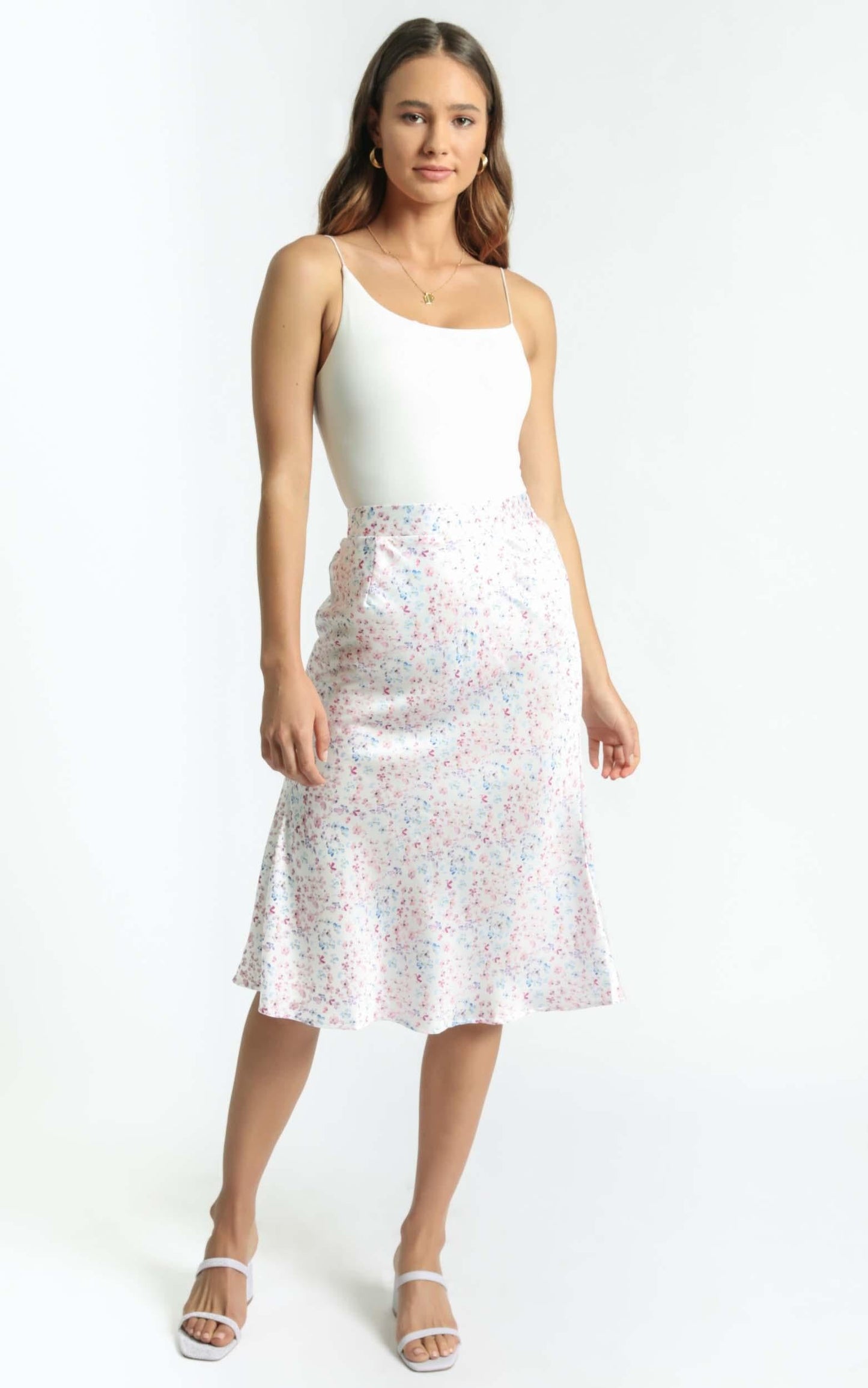 Riya Skirt in White Floral