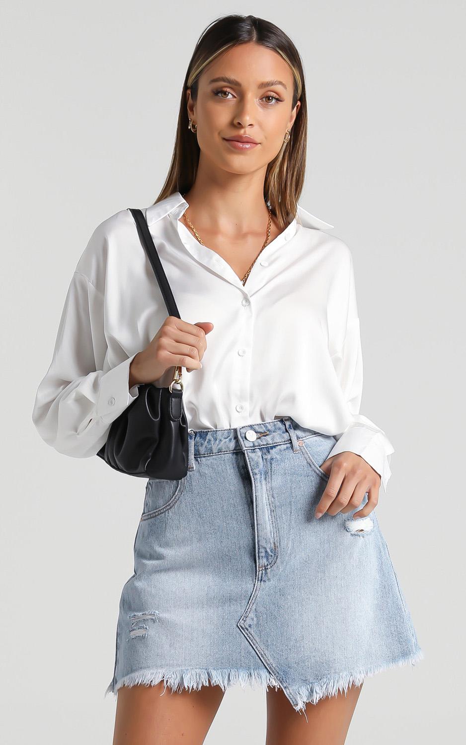 Abrand - A Aline Denim Skirt in Nancy