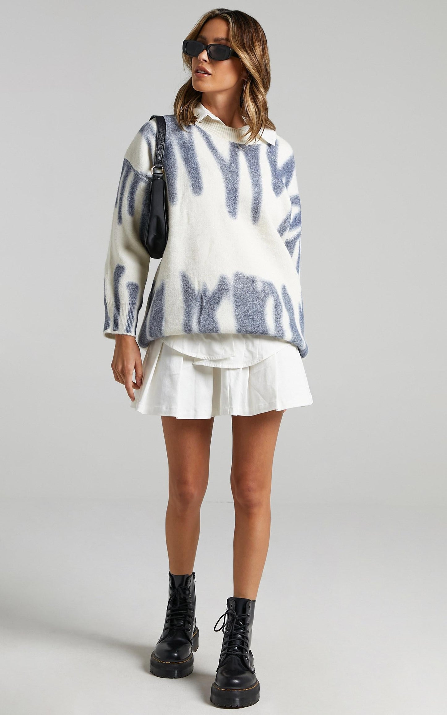 Chavri Knit Jumper in Blue