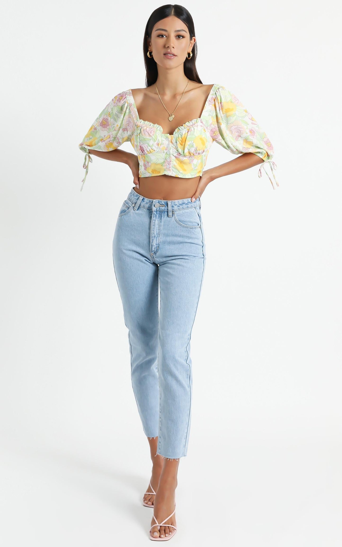 Calistoga Top in Linear Floral
