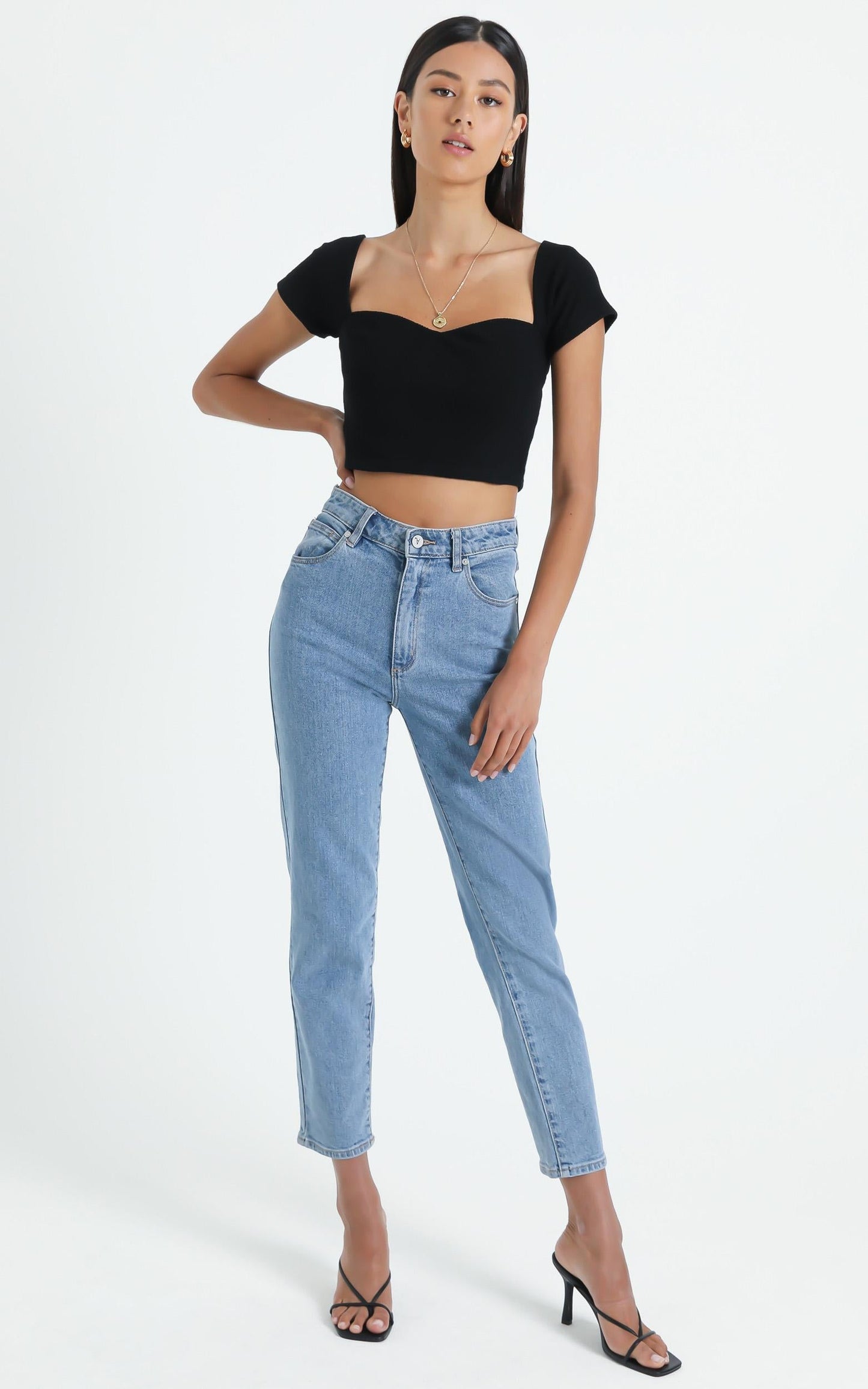 Hesle Top in Black