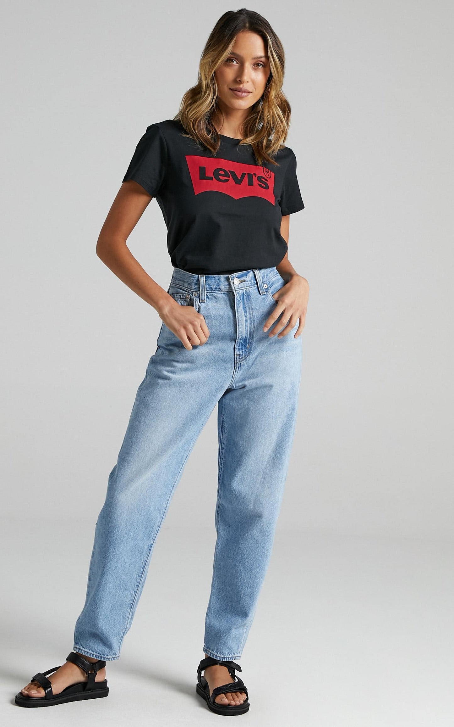 Levi's - Perfect Batwing Tee in Mineral Black