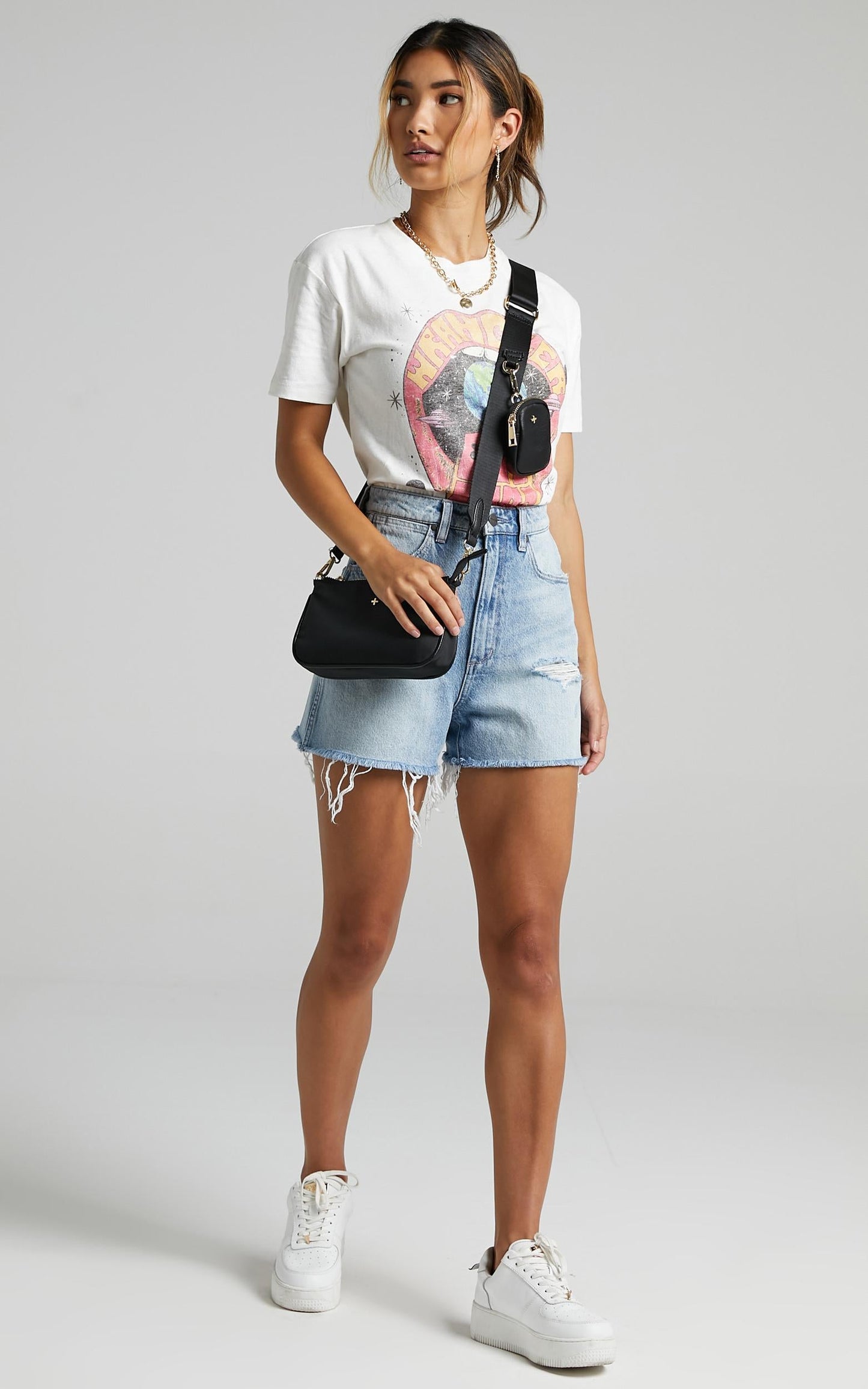 Wrangler - Hellhound Tee in Vintage White