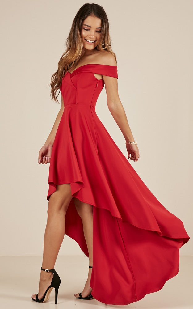 Minute To Midnight Dress In Red