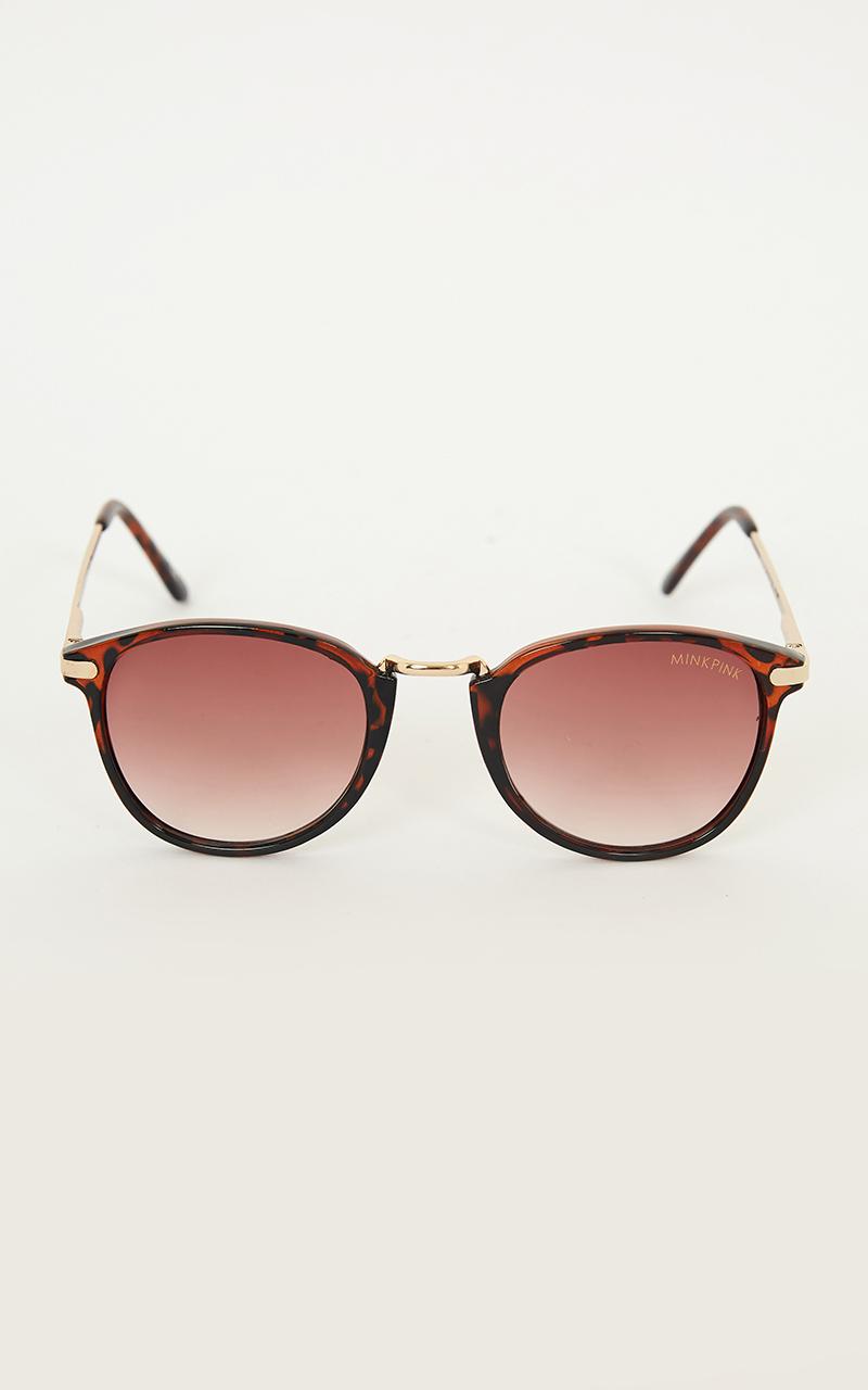 MinkPink - Reality Bites Sunglasses In Tort