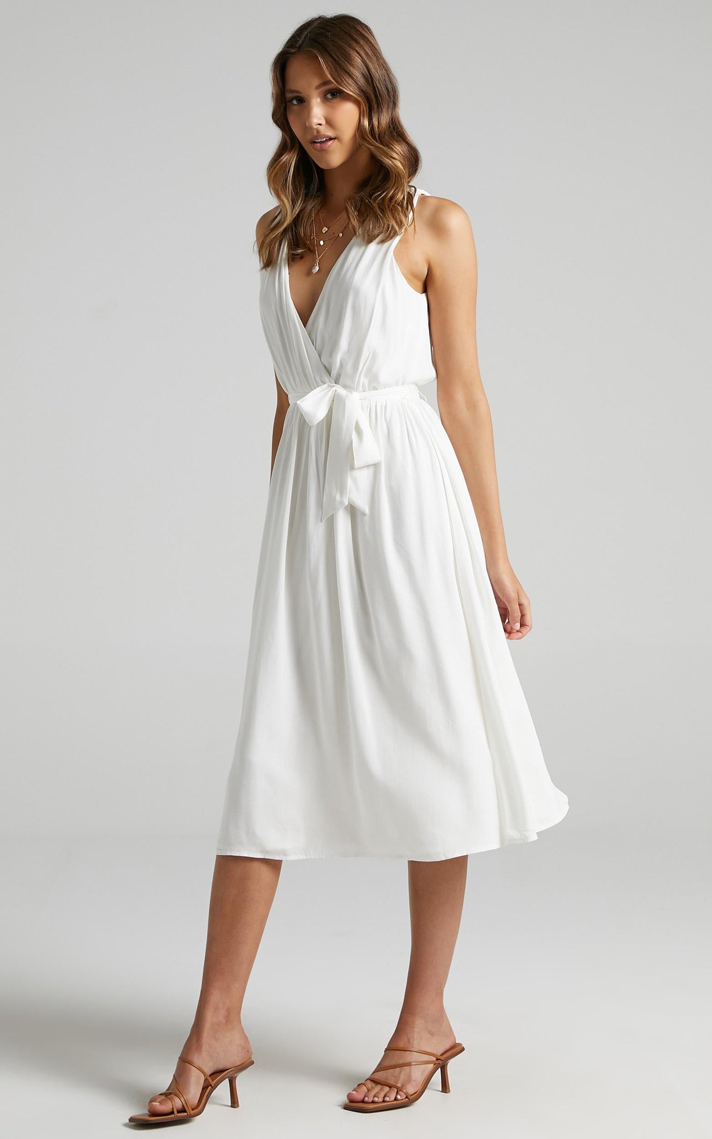 Arlais Dress in White
