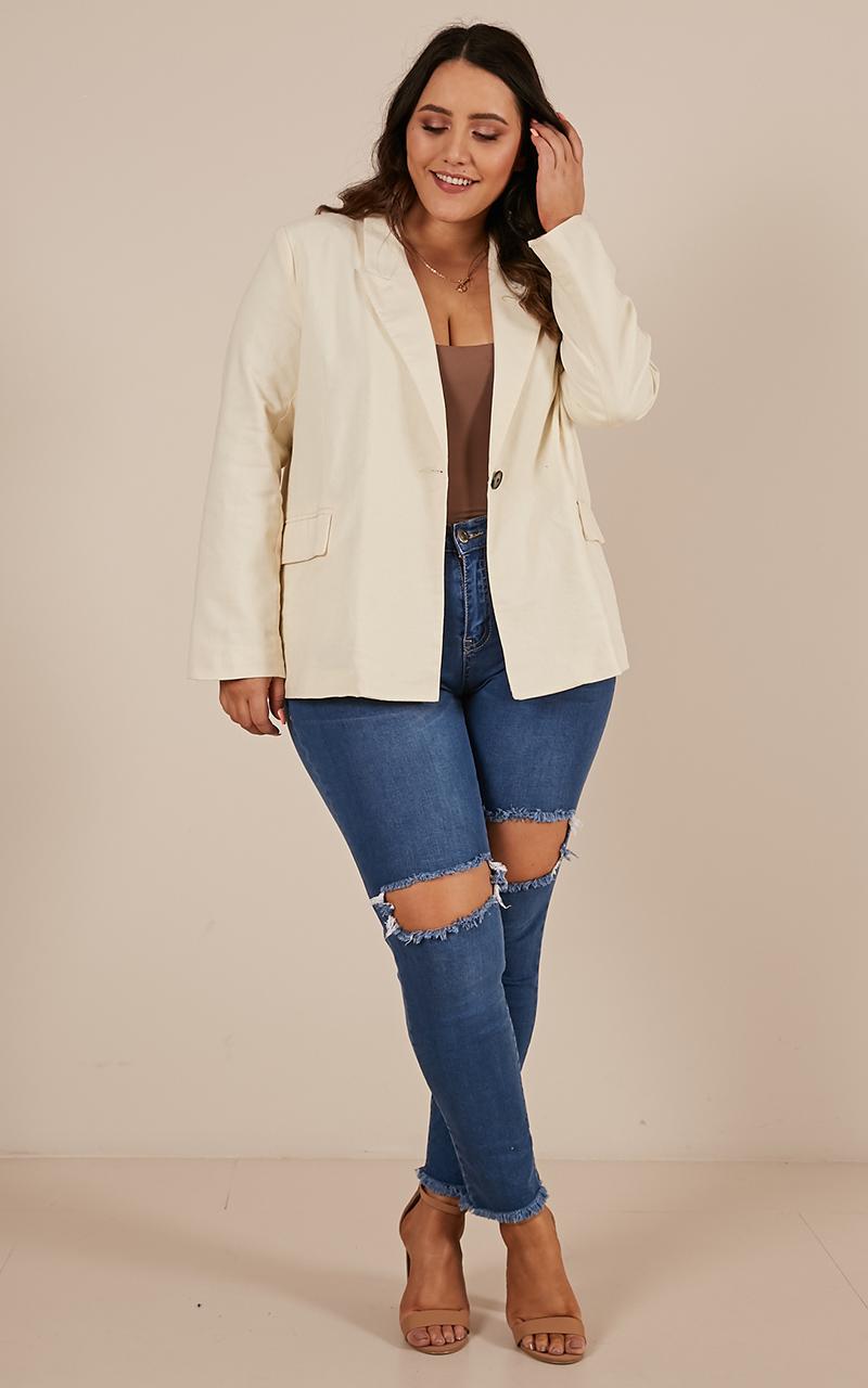 Chill Fighter Blazer In Cream Linen Look