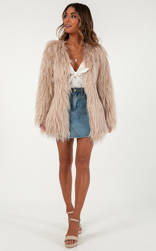 Empire State Faux Fur Jacket In Beige