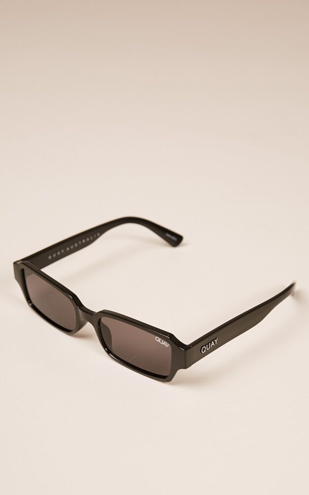 Quay - Strange Love sunglasses in black