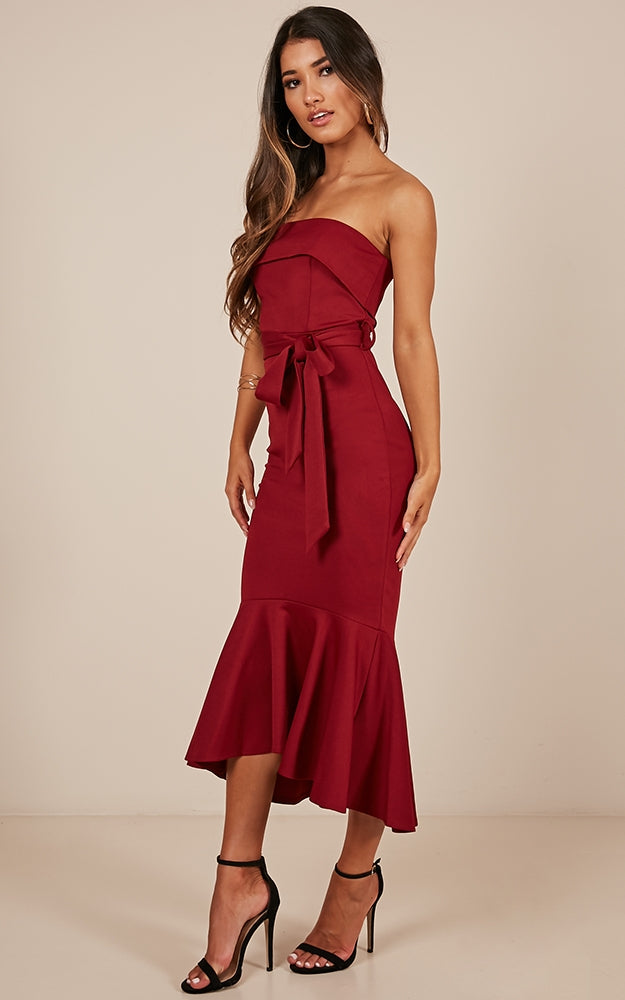Tight Rope Dress In Wine
