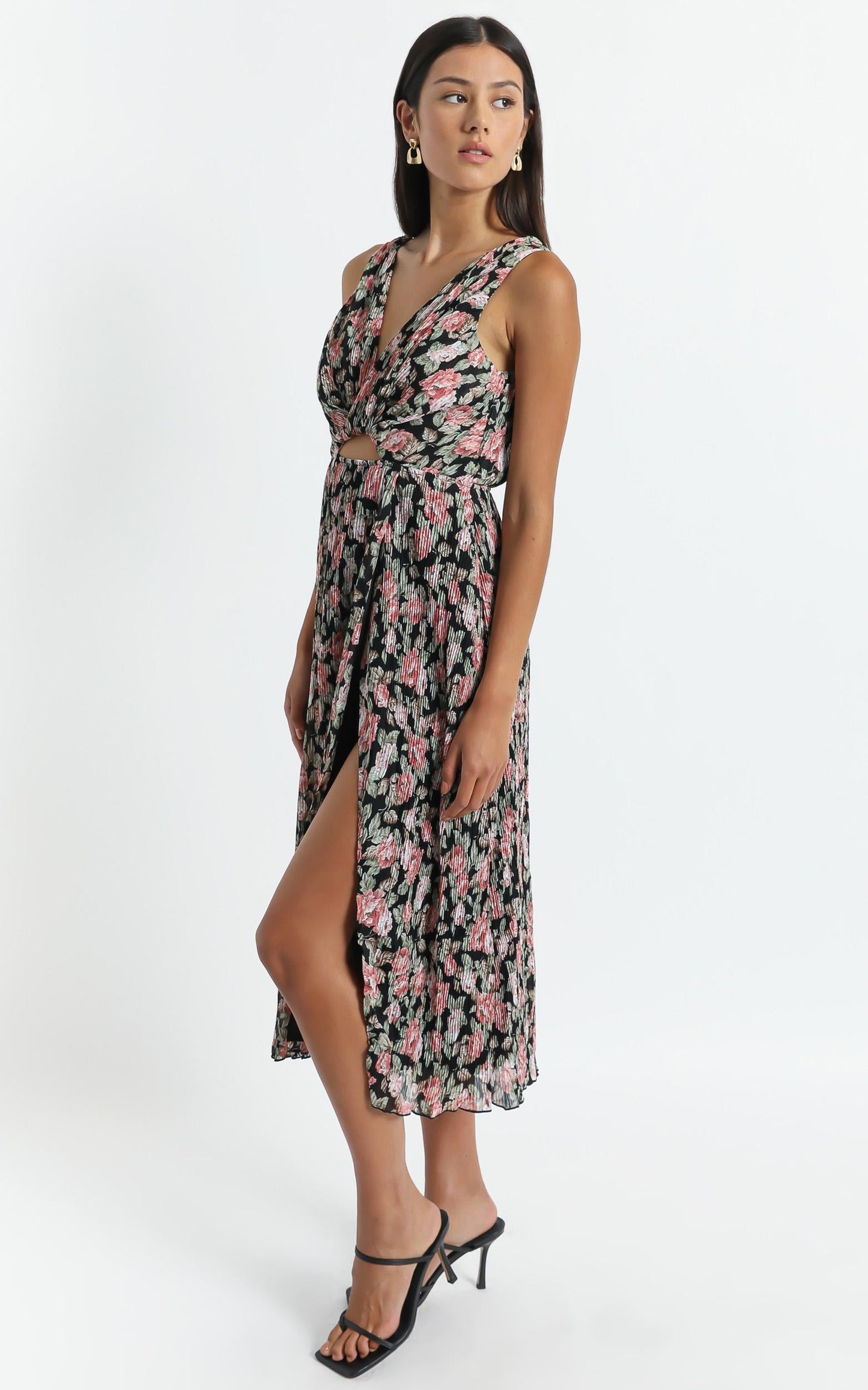 Amelia Midi Dress in Pleated Rose Floral