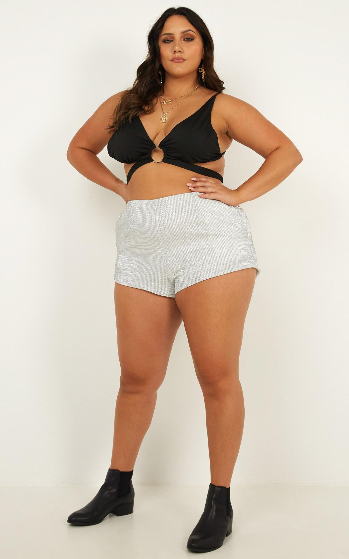 Bite It Shorts In Silver Metallic