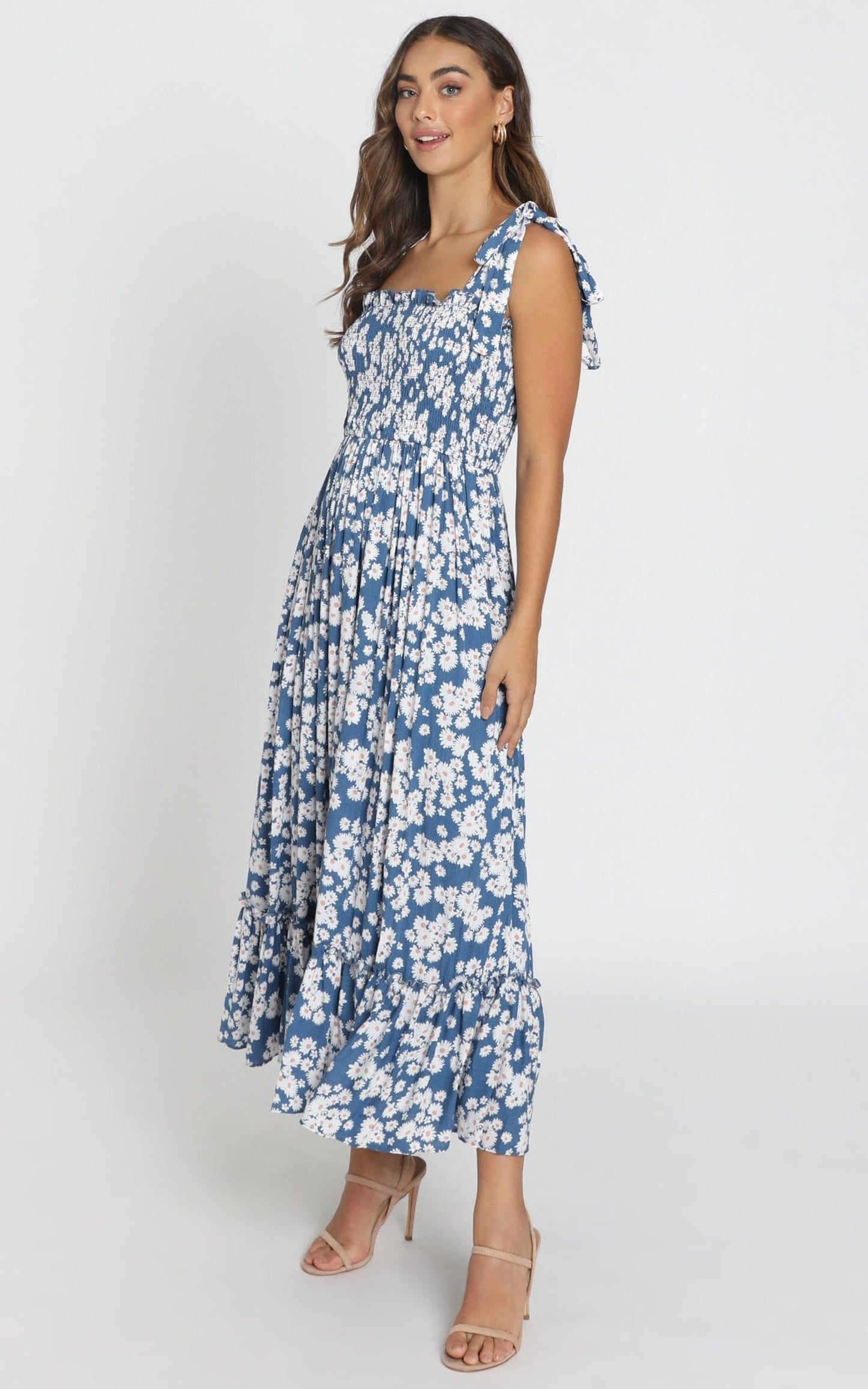 Rochelle Shirred Bodice Maxi Dress In Navy Floral