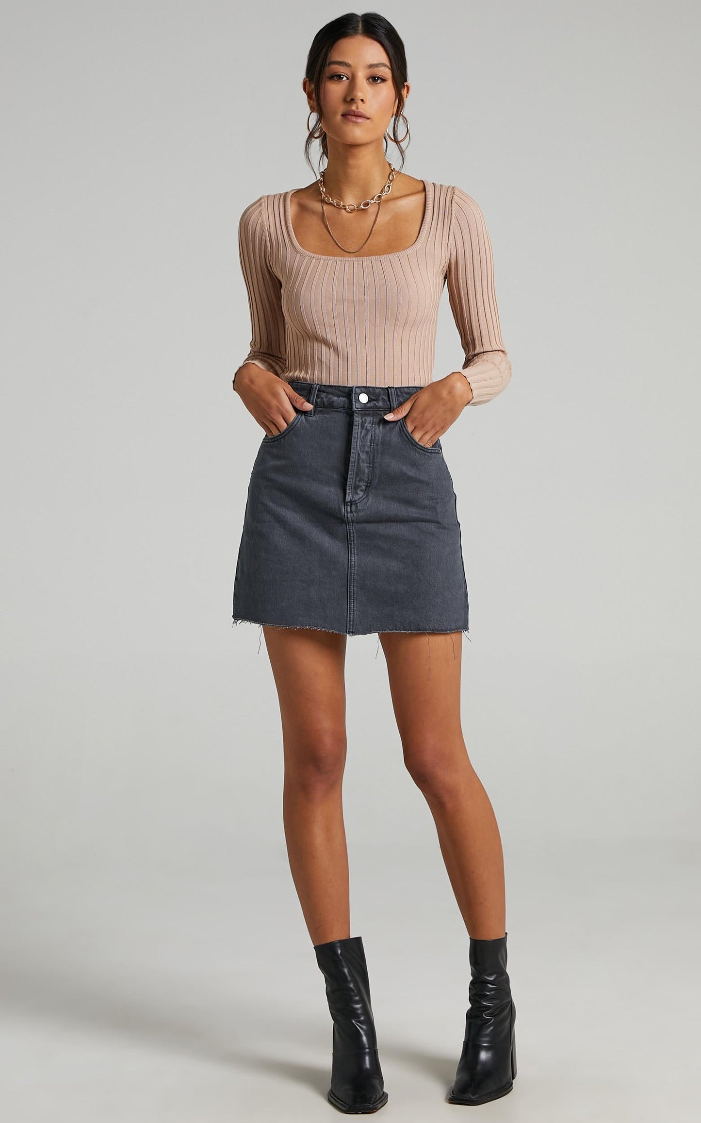 Rolla's - Classic Mini Denim Skirt in Vintage Black