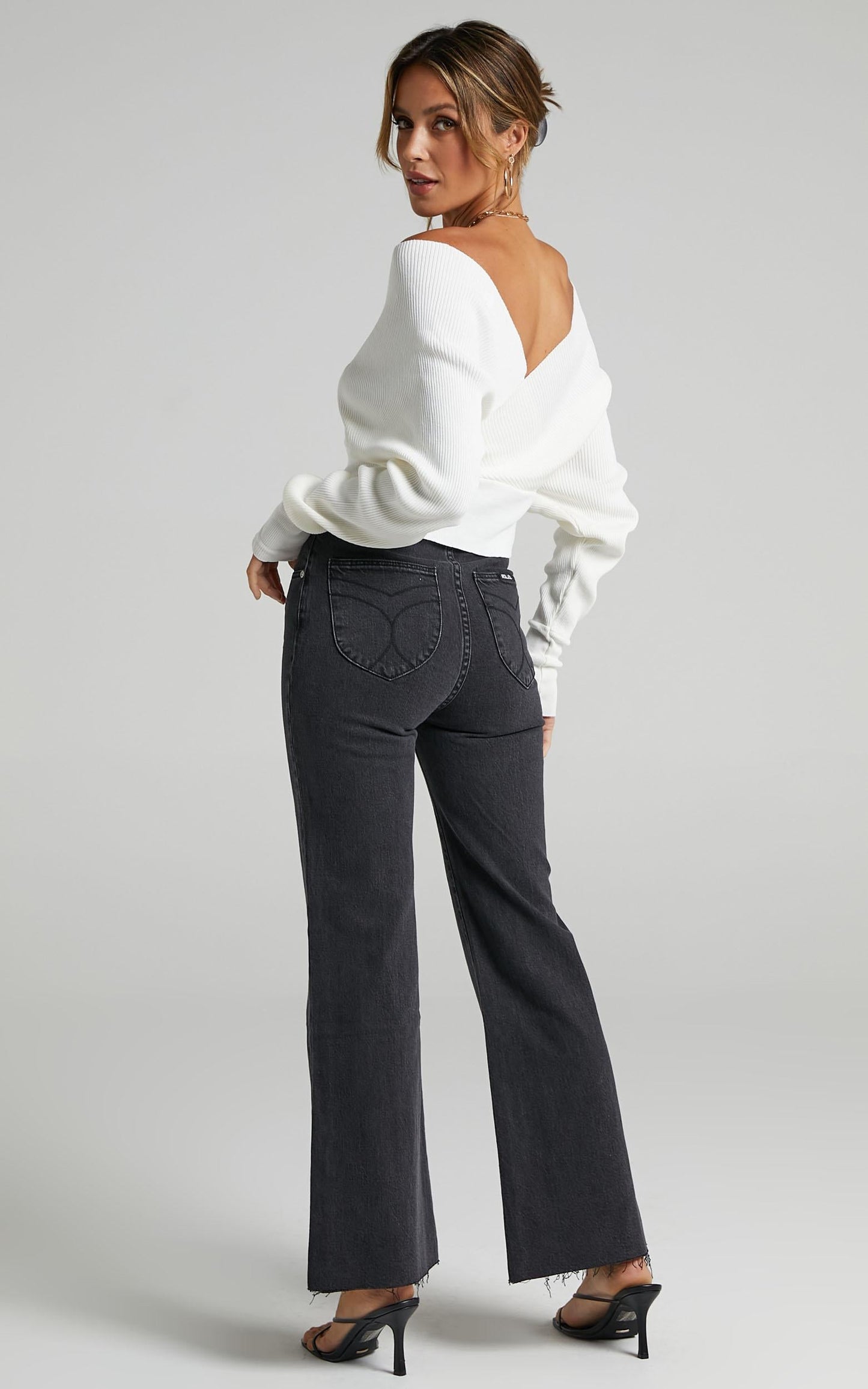 Rollas - Eastcoast Crop Flare Jean in Comfort Shadow