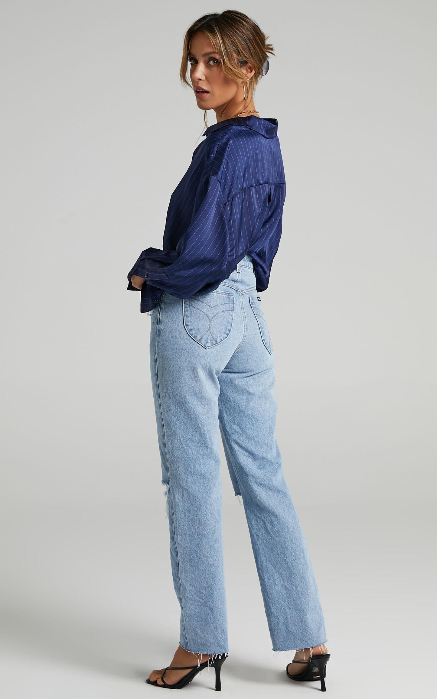 Rollas - Original Straight Jean in City Worn