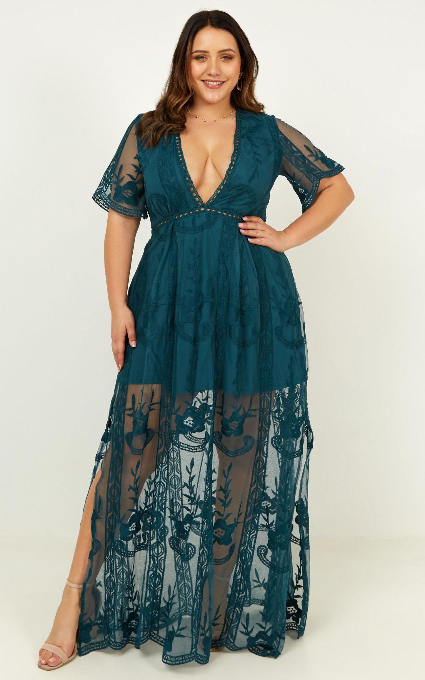 Love Spell Maxi Dress In Emerald Lace