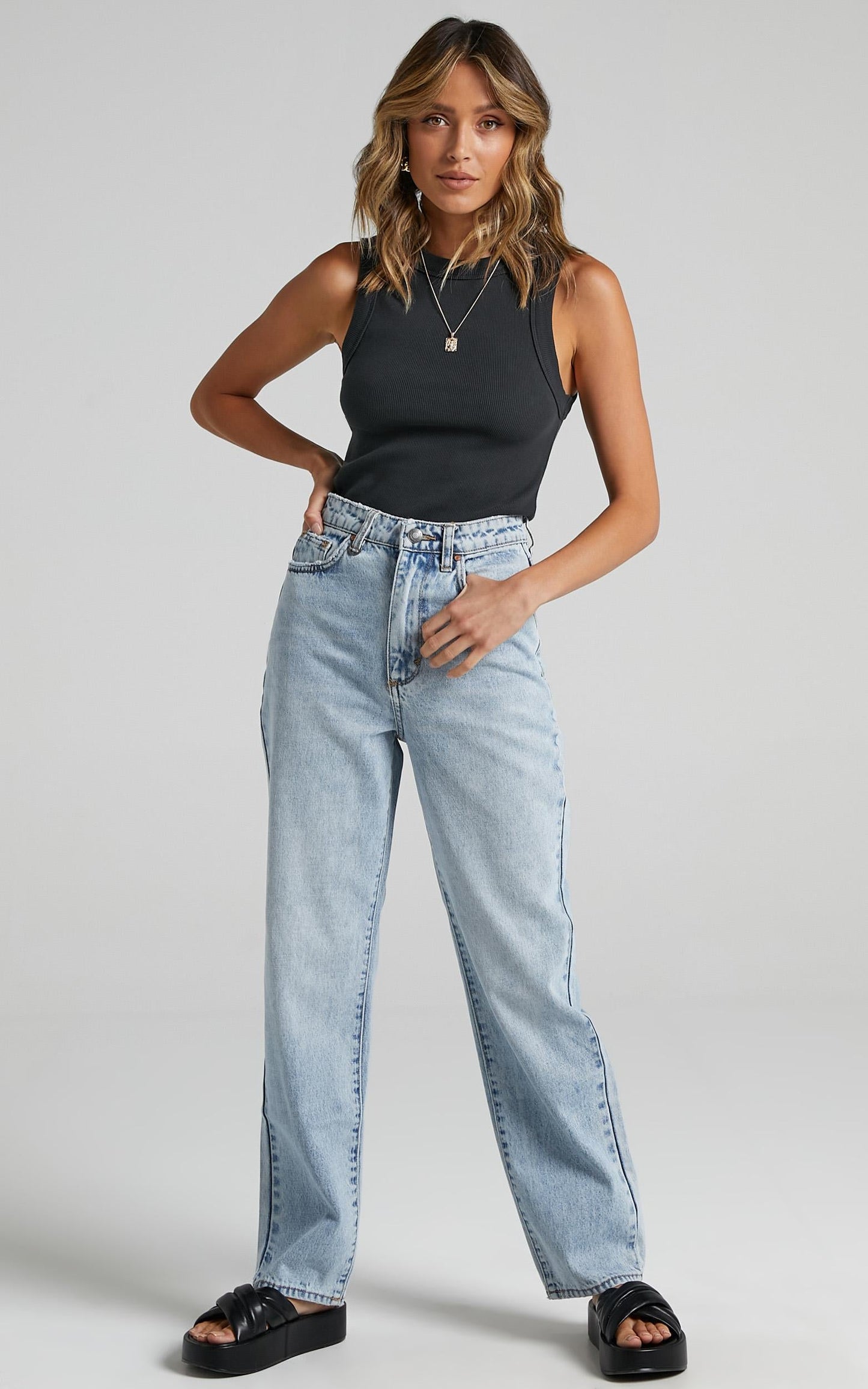 Neuw - Nico Straight Jean in Zero Delia