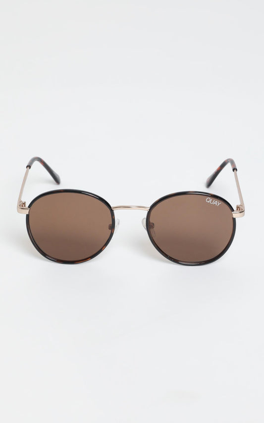 Quay - Omen Sunglasses In Tort
