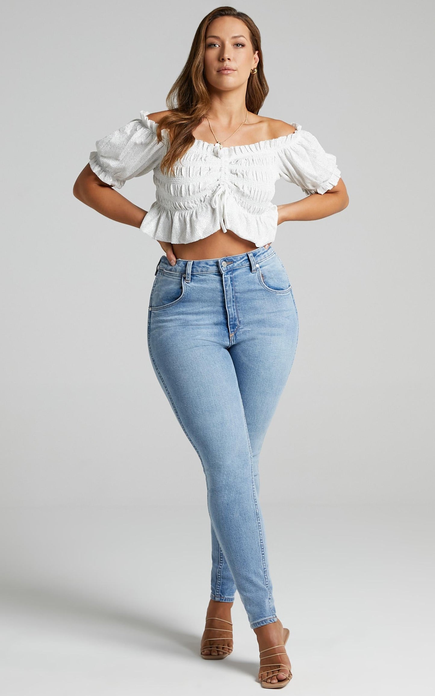Pheby Top in White
