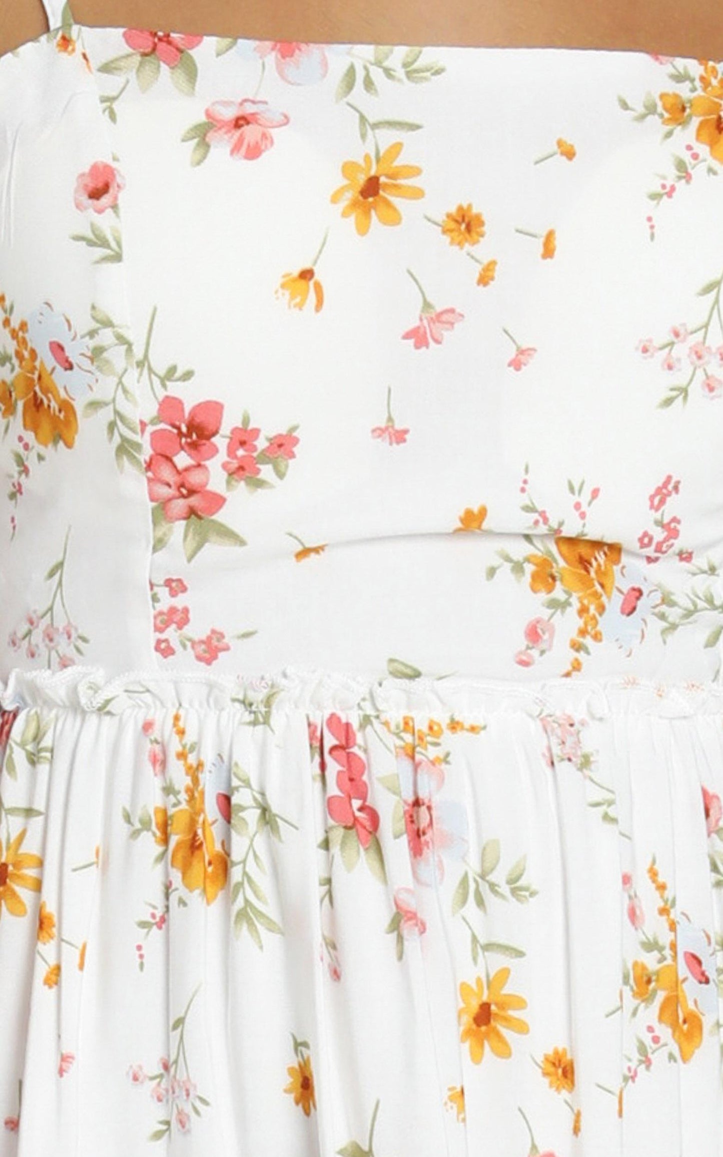 Runway Ready Dress In White Floral