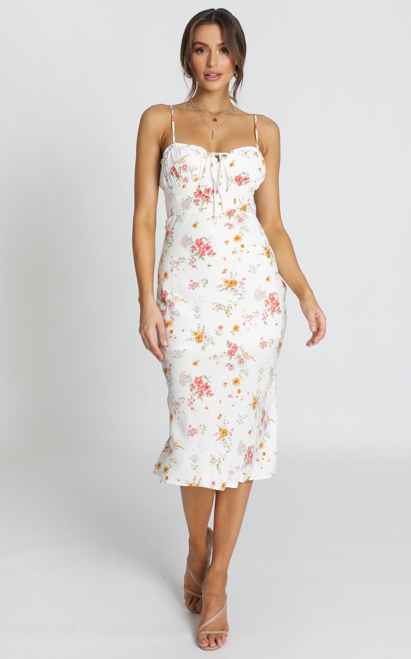 Rushing Back Dress In White Floral