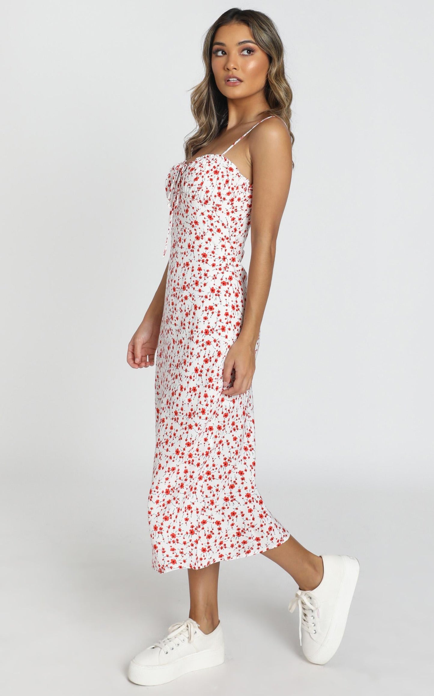 Rushing Back Dress in Red Floral