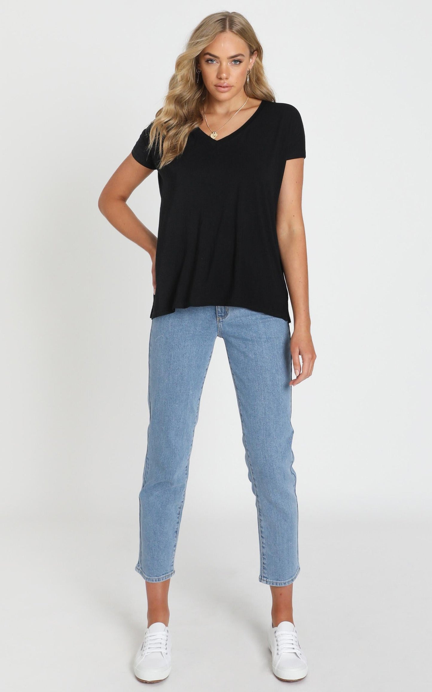Good Intuition Tee In Black