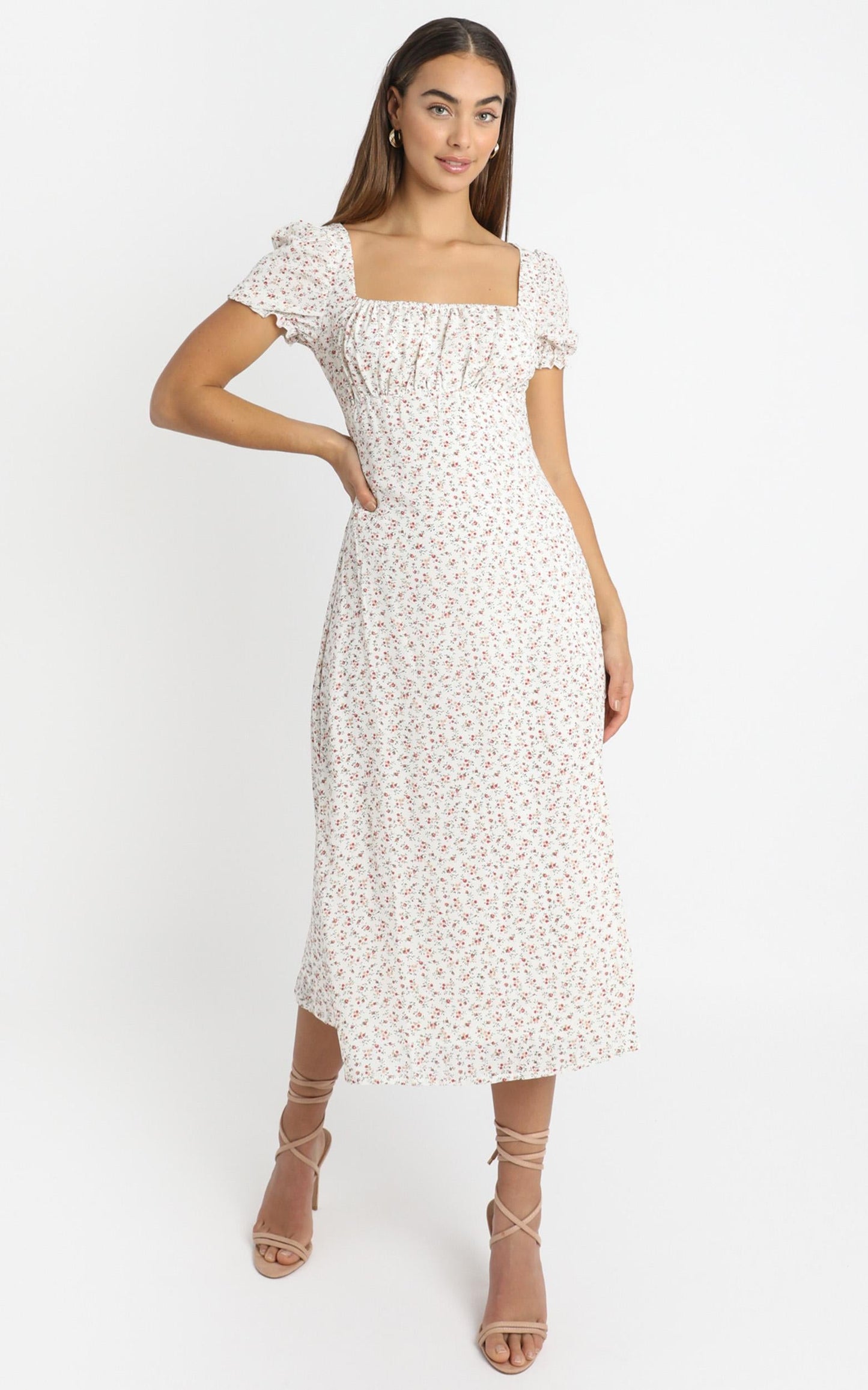 Skipping By Dress In White Floral