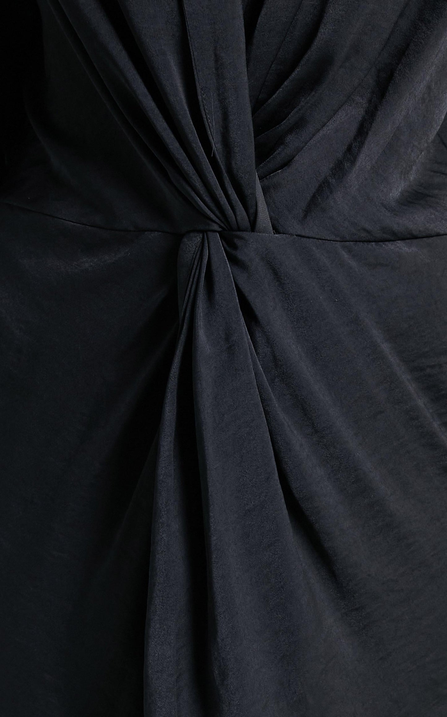 Evianna Dress in Black