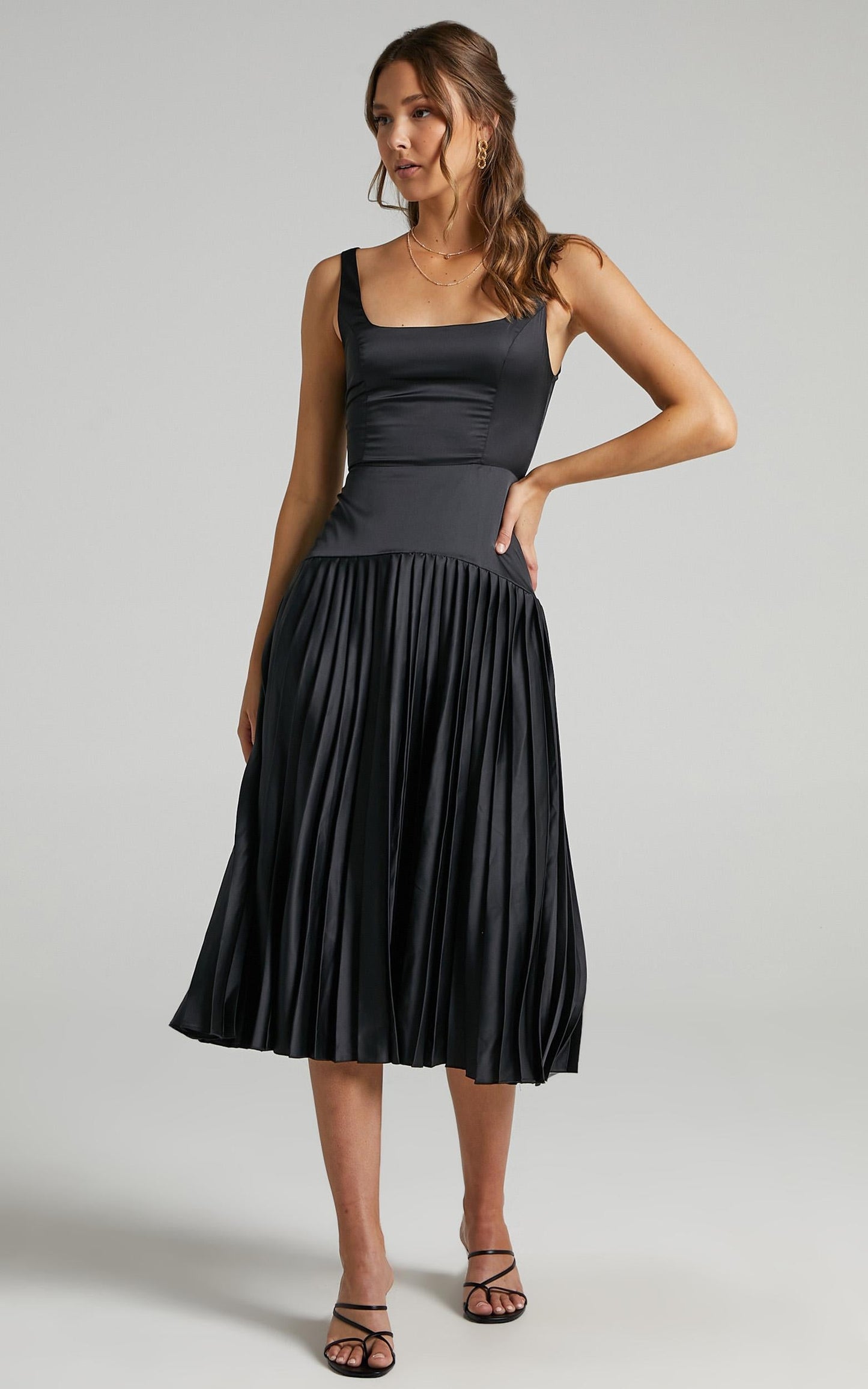 Sassa Dress in Black