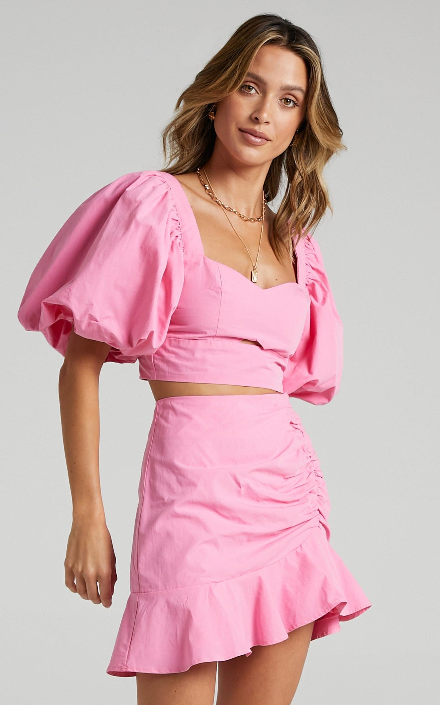 Astarte Two Piece Set - Puff Sleeve Crop Top and Ruched Mini Skirt Set in Bubblegum Pink