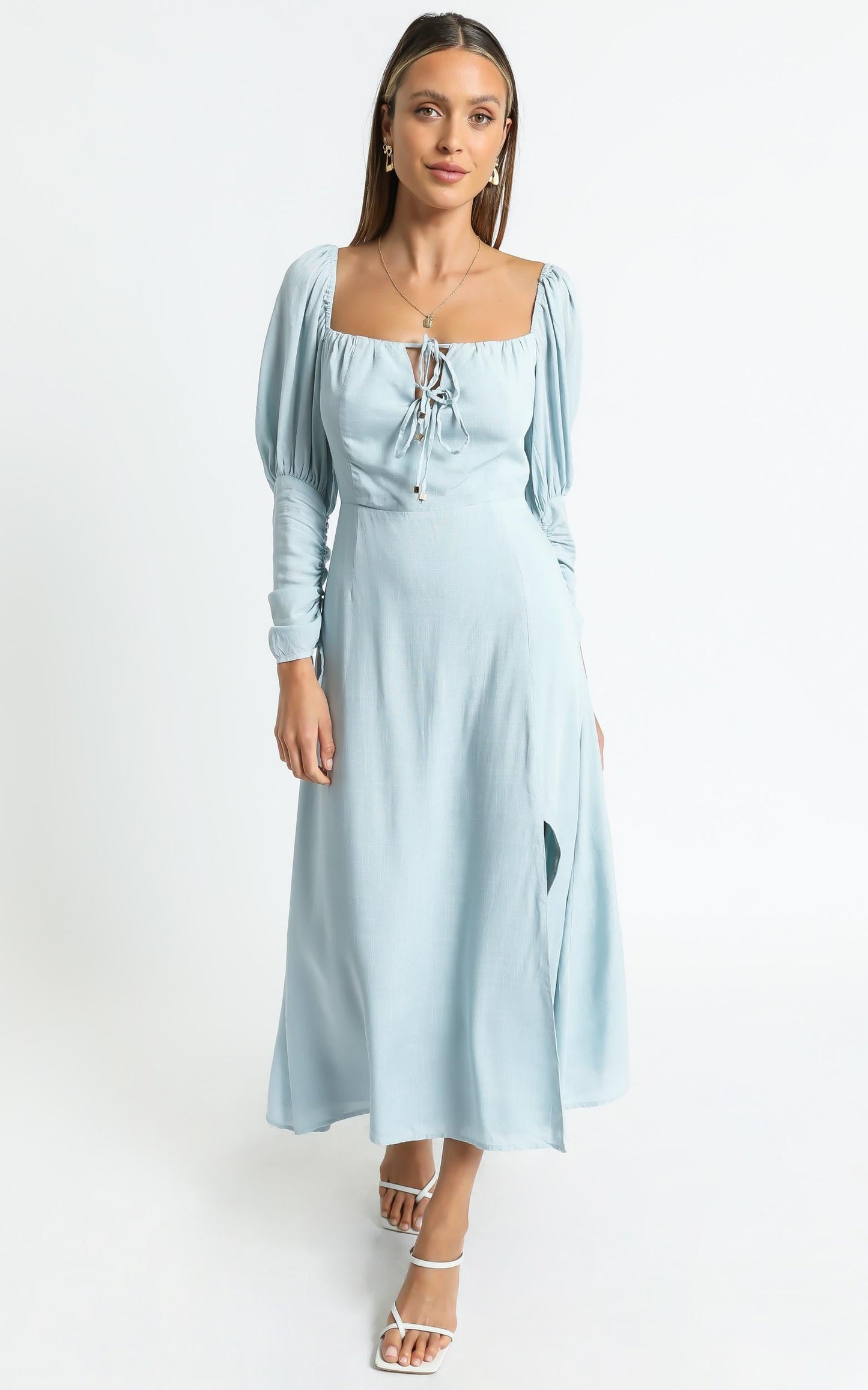 Ansel Dress in Blue Linen Look